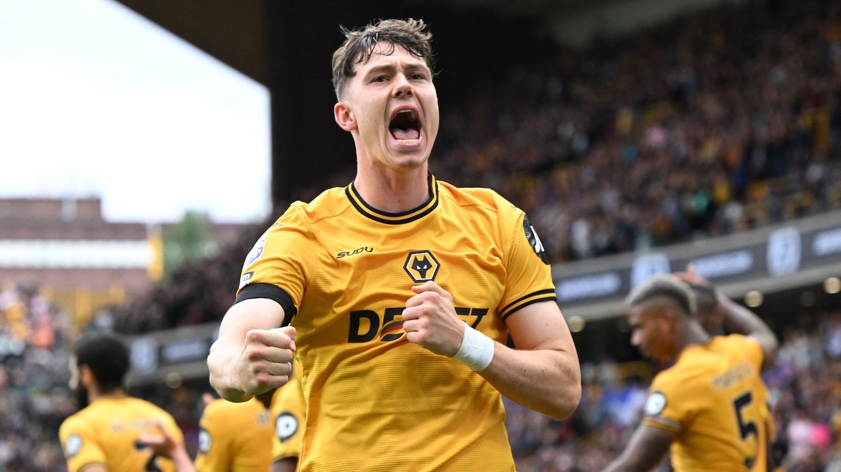 Jorgen Strand Larsen Wolves 2024-25