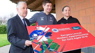 Steven Gerrard Rangers IWD