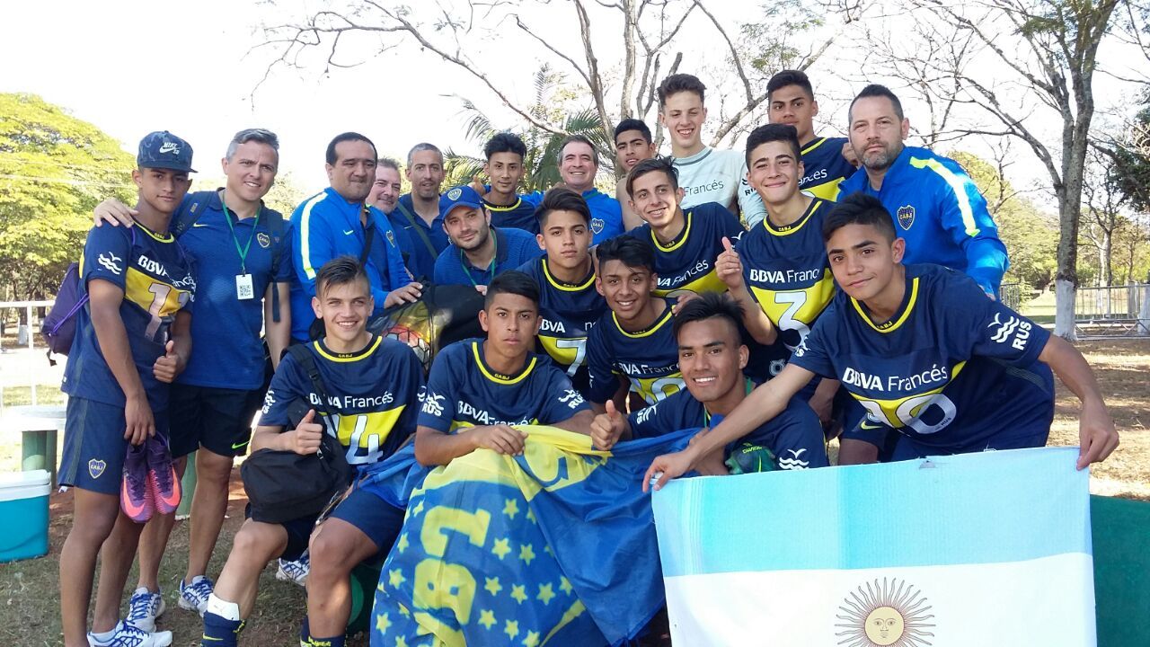 Luca Langoni, Cristian Medina y Exequiel Zeballos campeones en inferiores con Boca