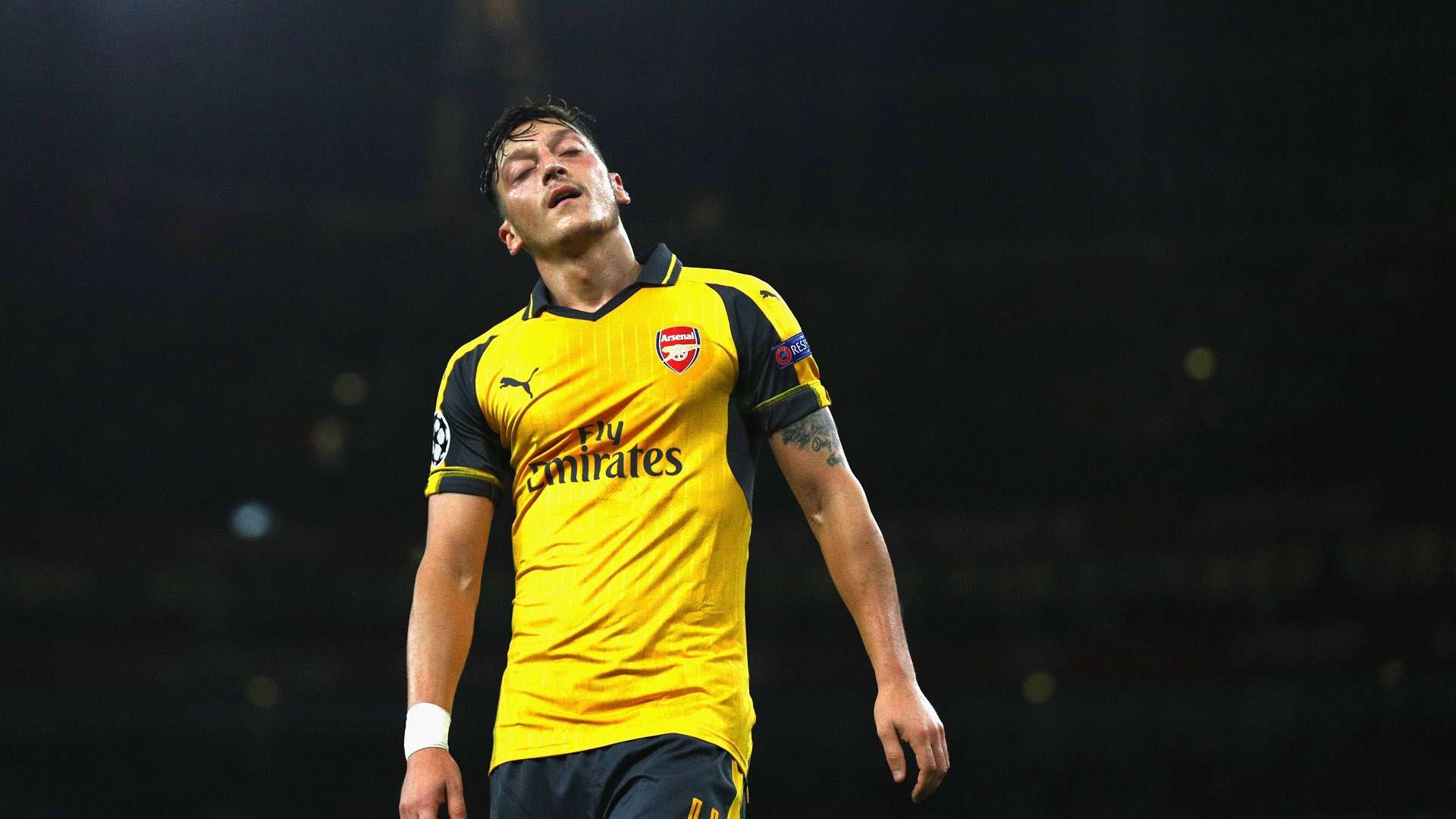 Mesut Ozil Arsenal Premier League