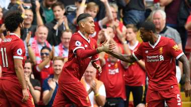 Liverpool celebrate Salah Wijnaldum Firmino