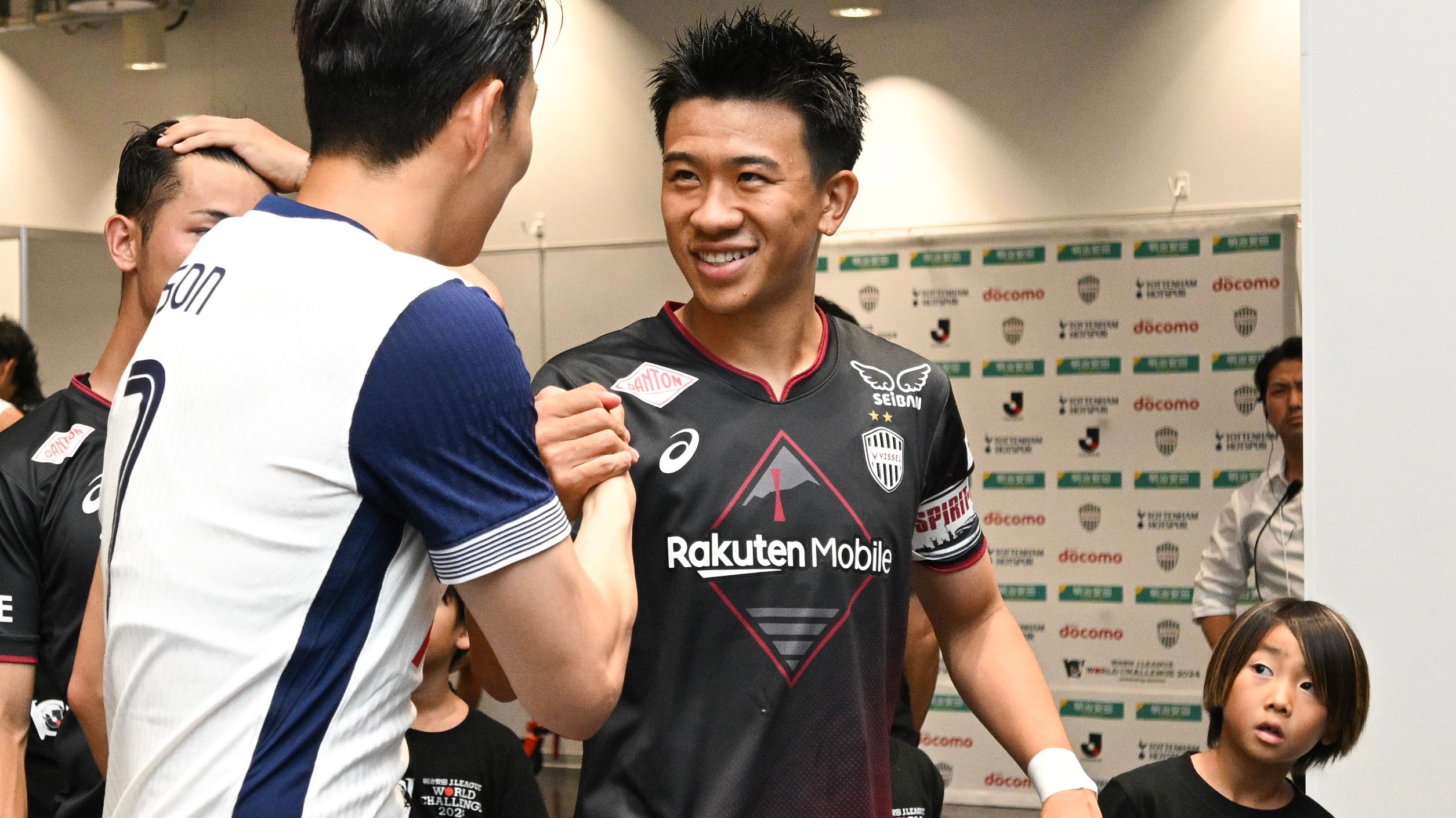 神戸DF初瀬亮、英2部シェフィールド・ウェンズデイに完全移籍