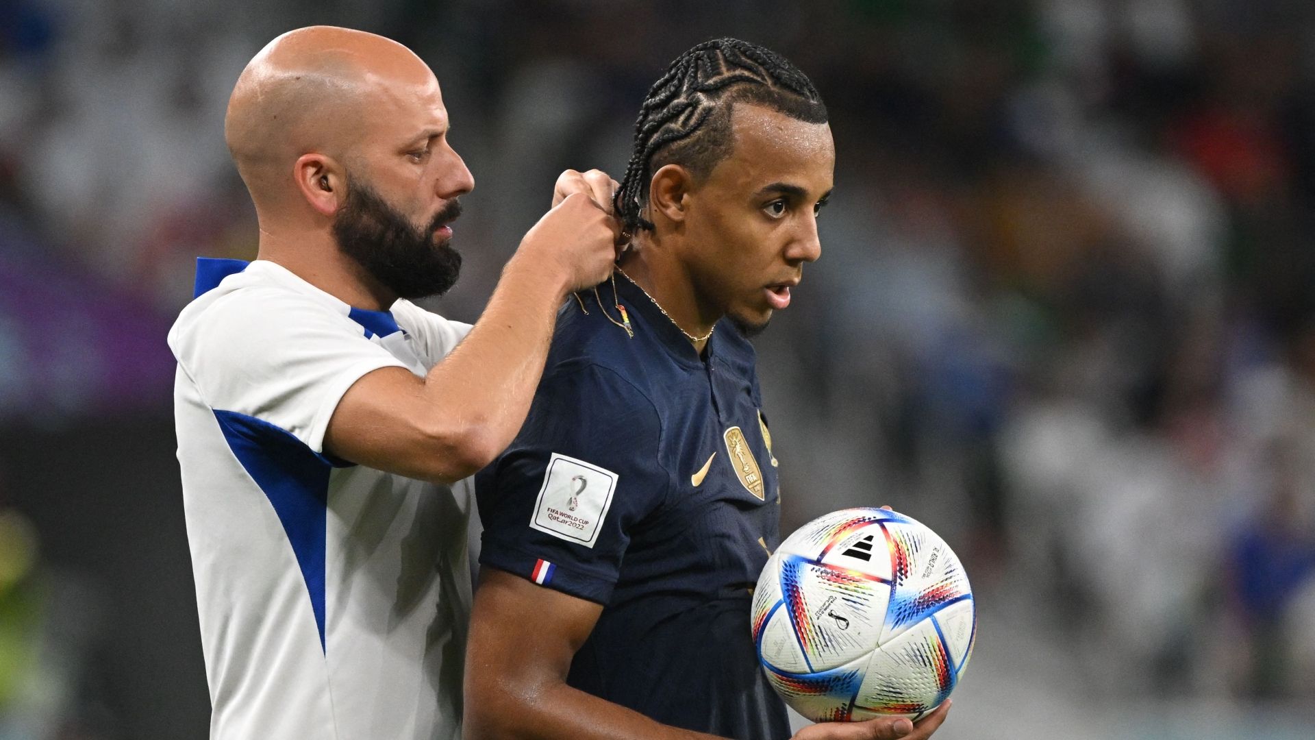 Jules Kounde necklace France World Cup 2022