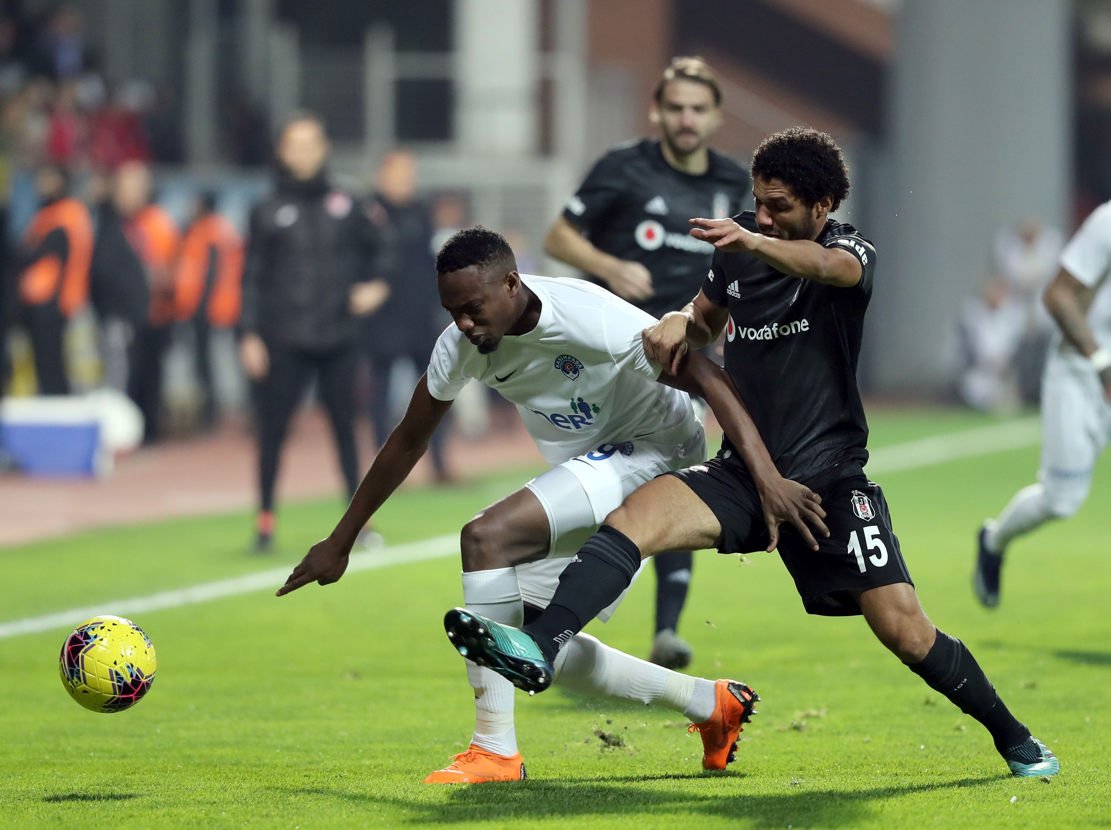 Fode Koita, Mohamed Elneny, Kasimpasa v Besiktas 12082019