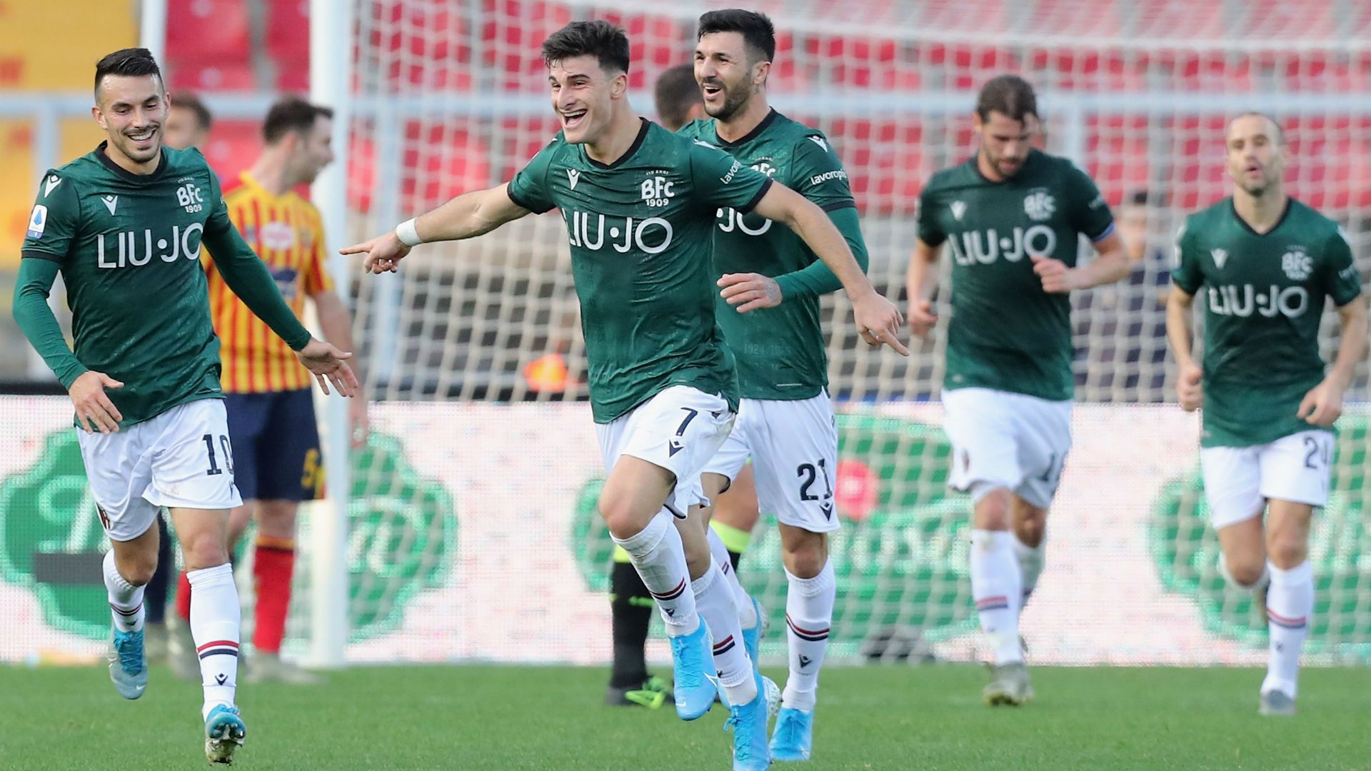 Lecce Bologna Orsolini Soriano Sansone Palacio Poli