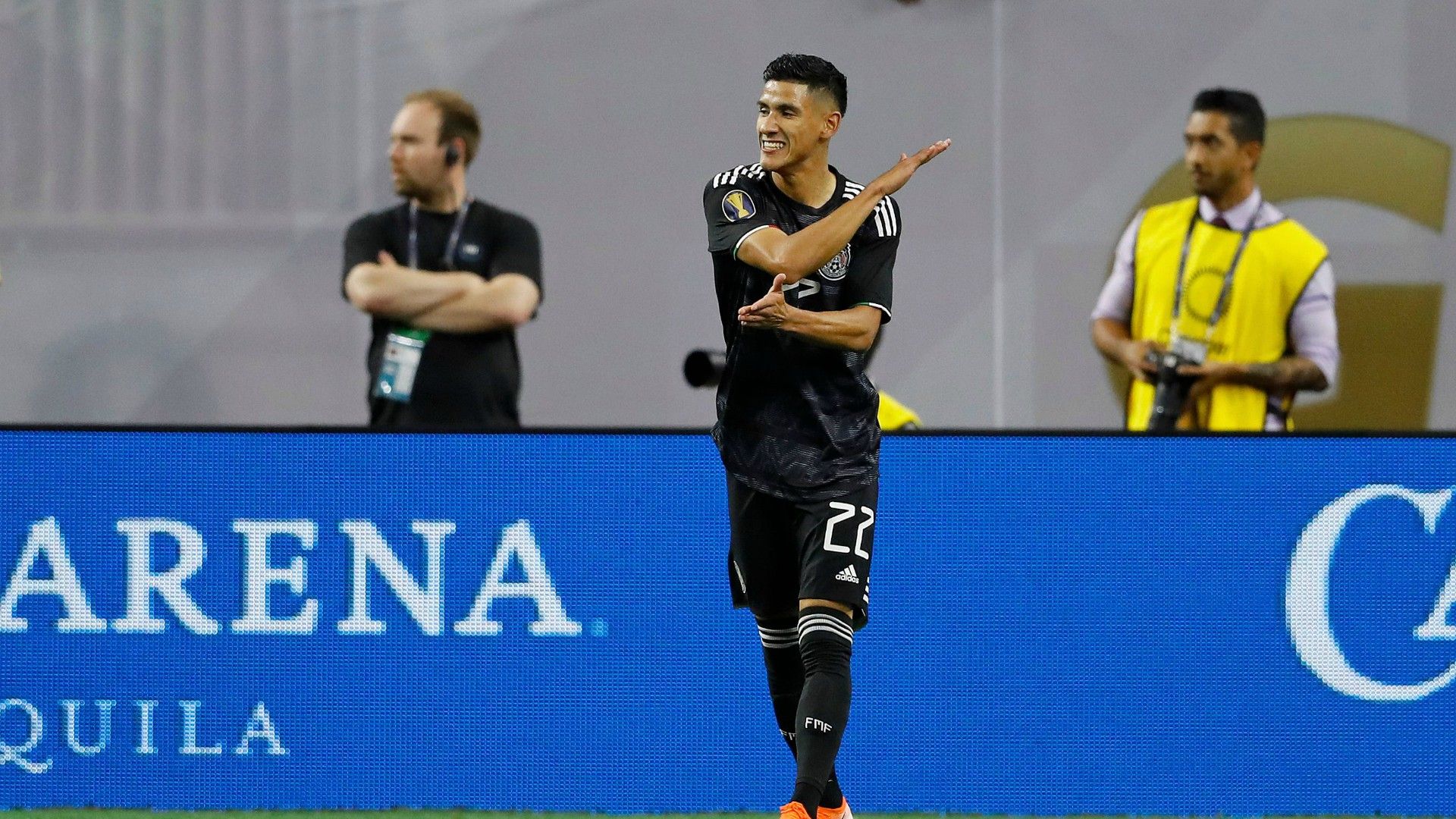 Uriel Antuna Selección mexicana México