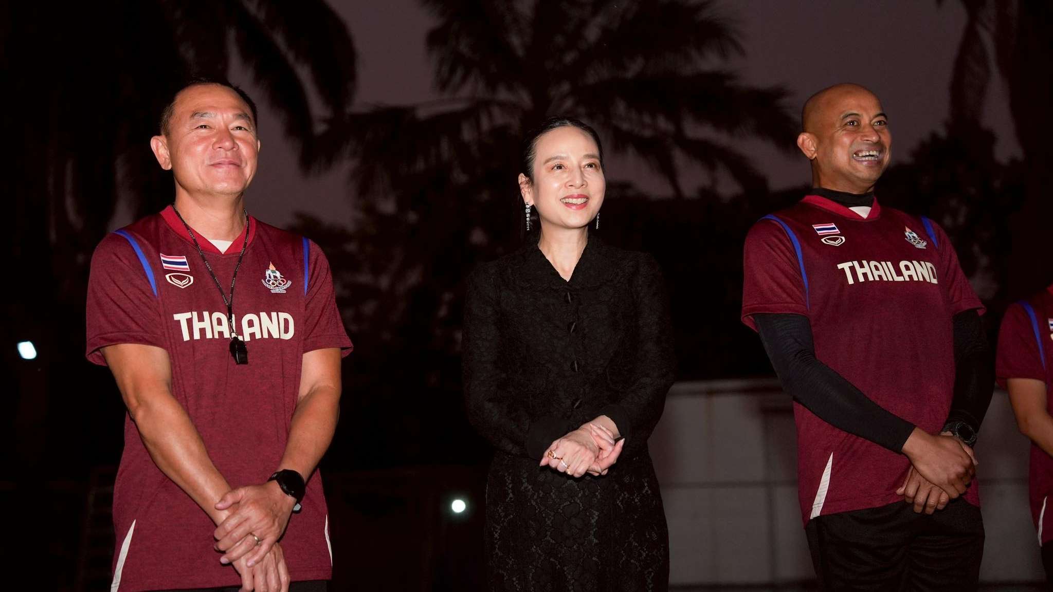 ธวัชชัย ดำรงอ่องตระกูล, นวลพรรณ ล่ำซำ, โชคทวี พรหมรัตน์