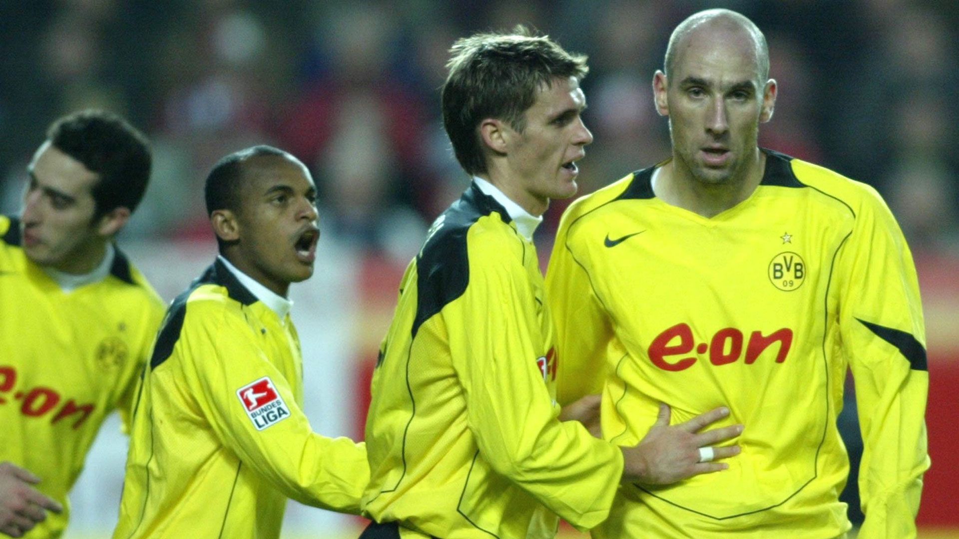 2004-05 Trikot BVB Borussia Dortmund slidelist