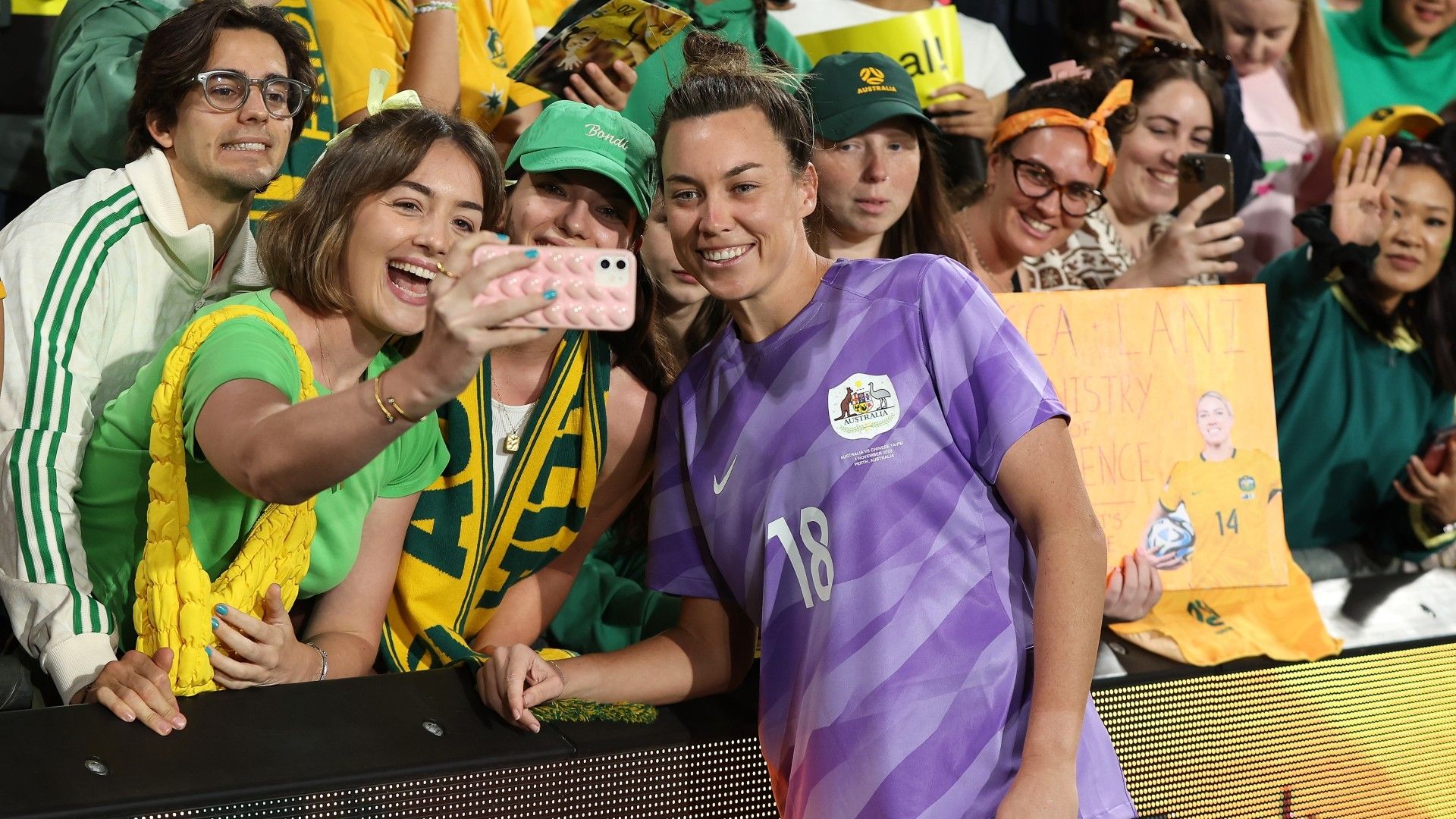 Mackenzie Arnold Australia Women