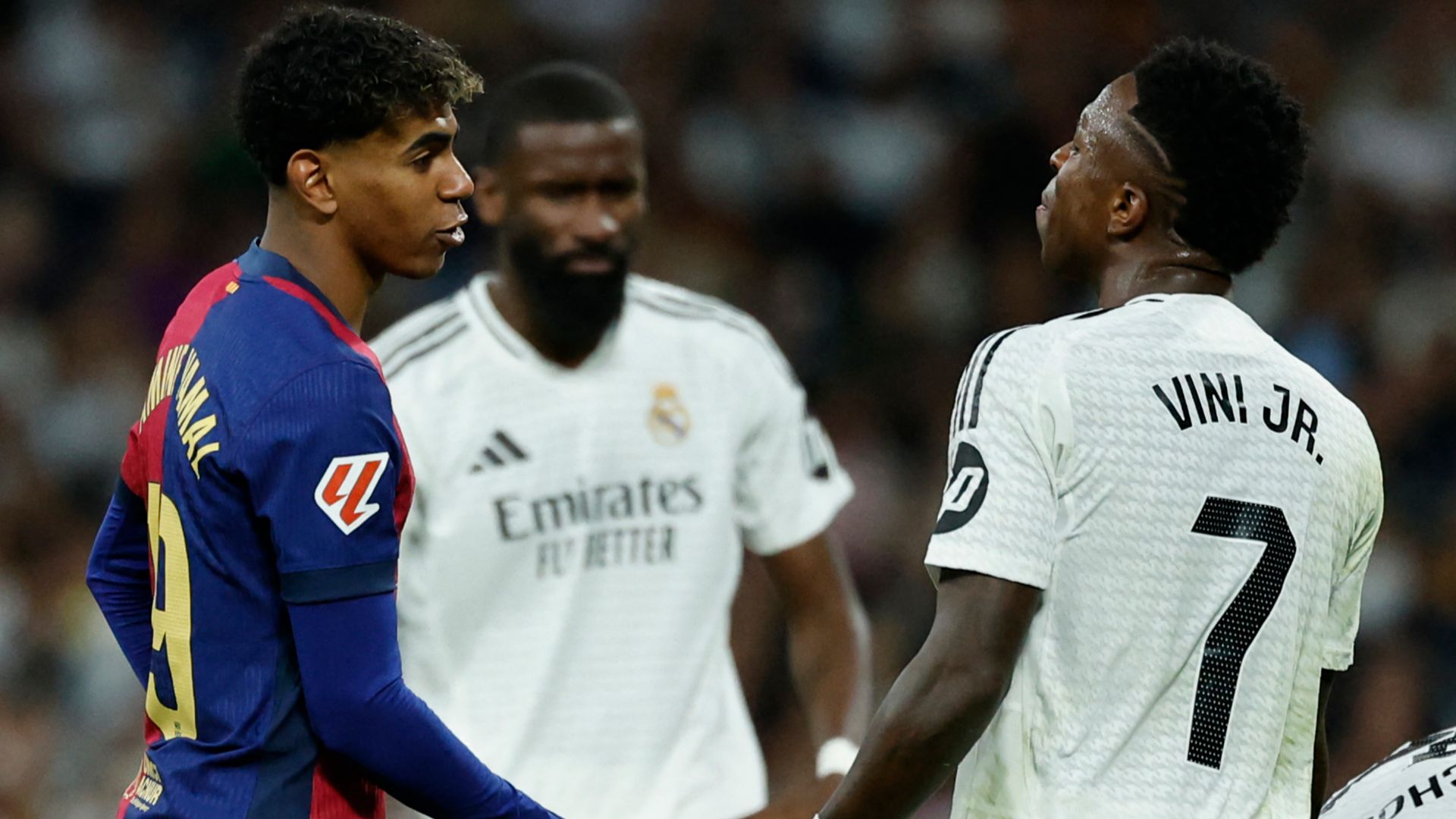 Lamine Yamal Barcelona Real Madrid 2024-25