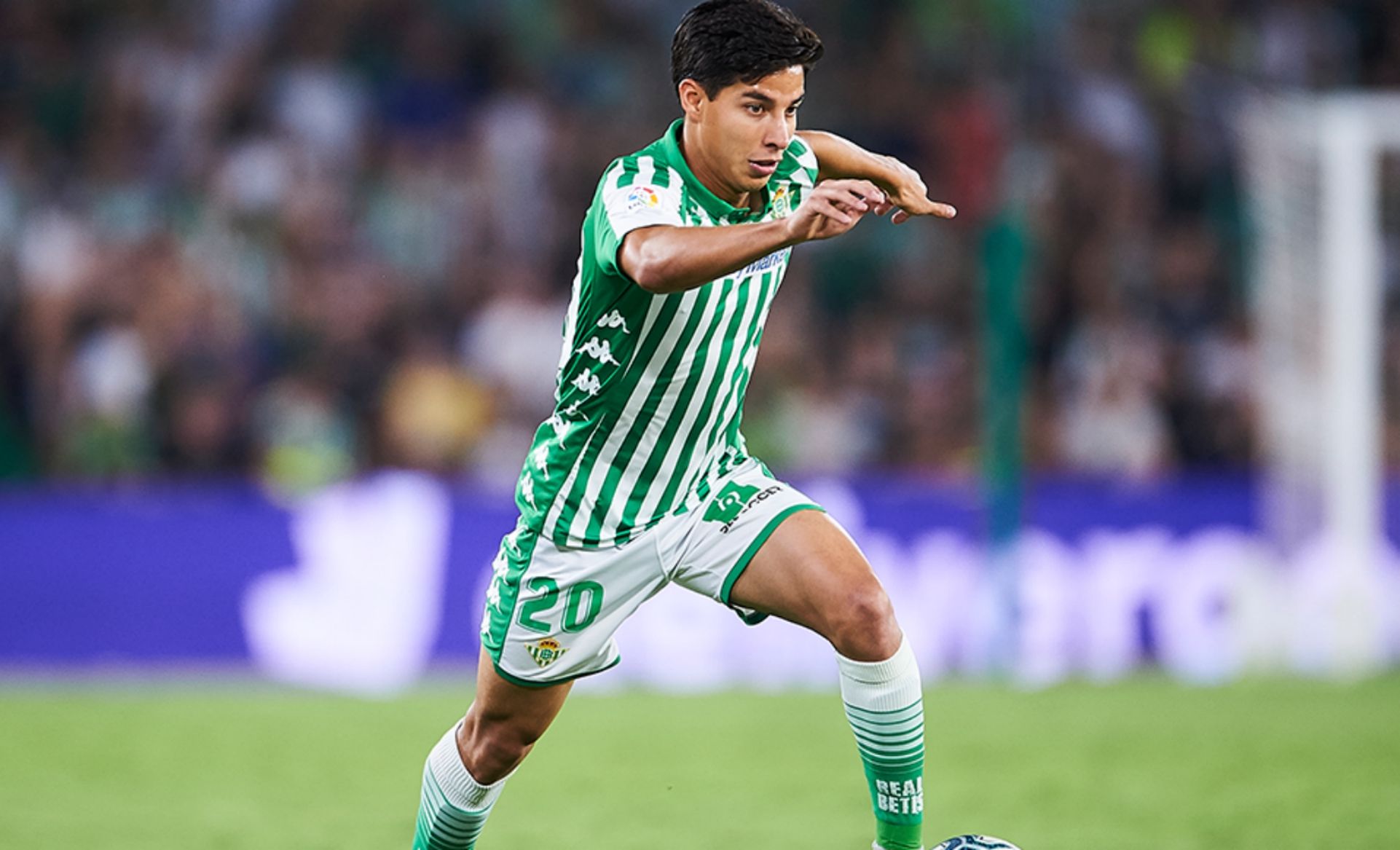 Diego Lainez Real Betis 2020