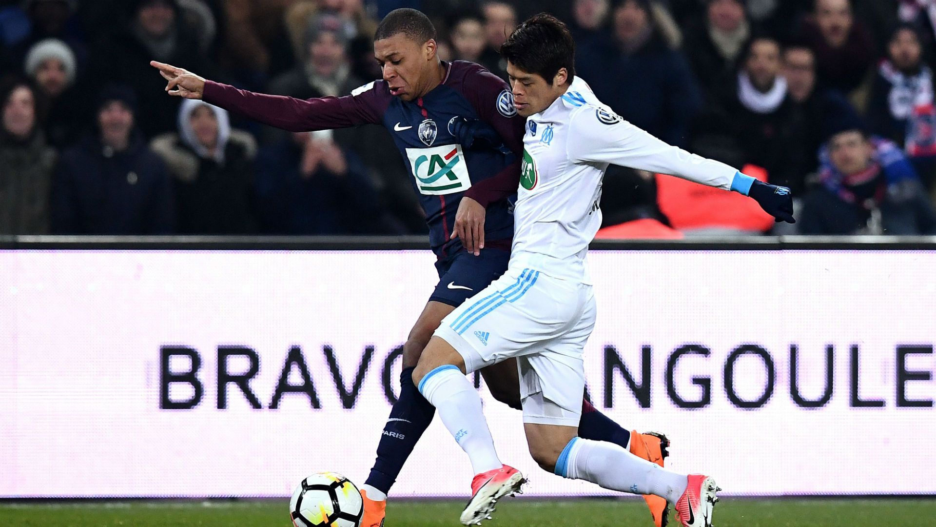 Kylian Mbappe Hiroki Sakai PSG Marseille Coupe de France 28022018.jpg