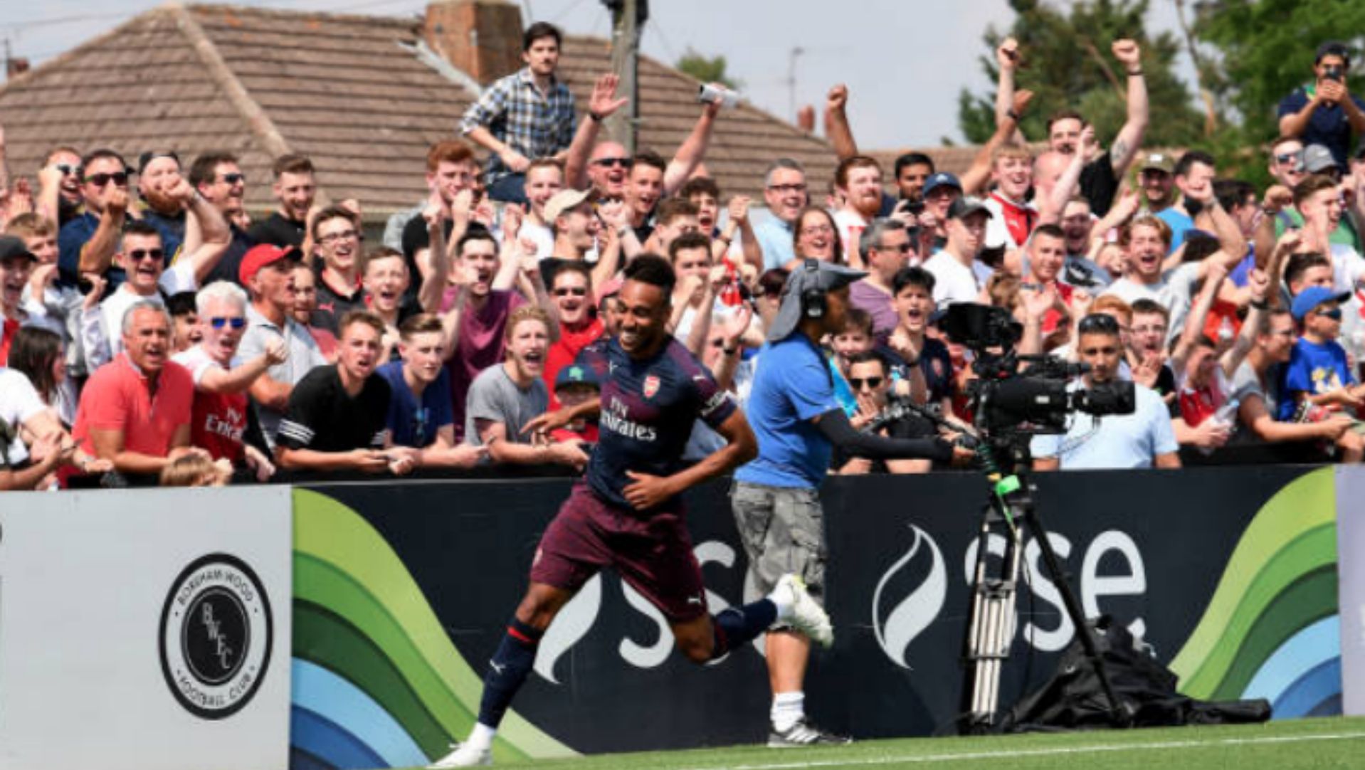 Pierre Emerick-Aubameyang Arsenal Boreham Wood 140718