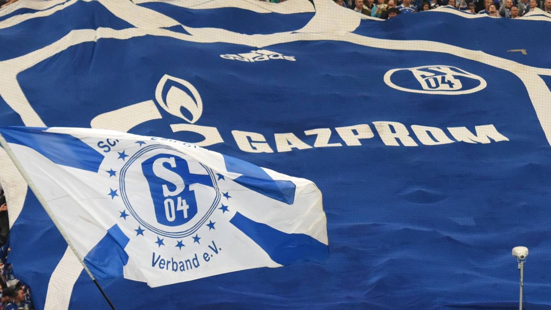 GER ONLY Schalke Trikot Gazprom