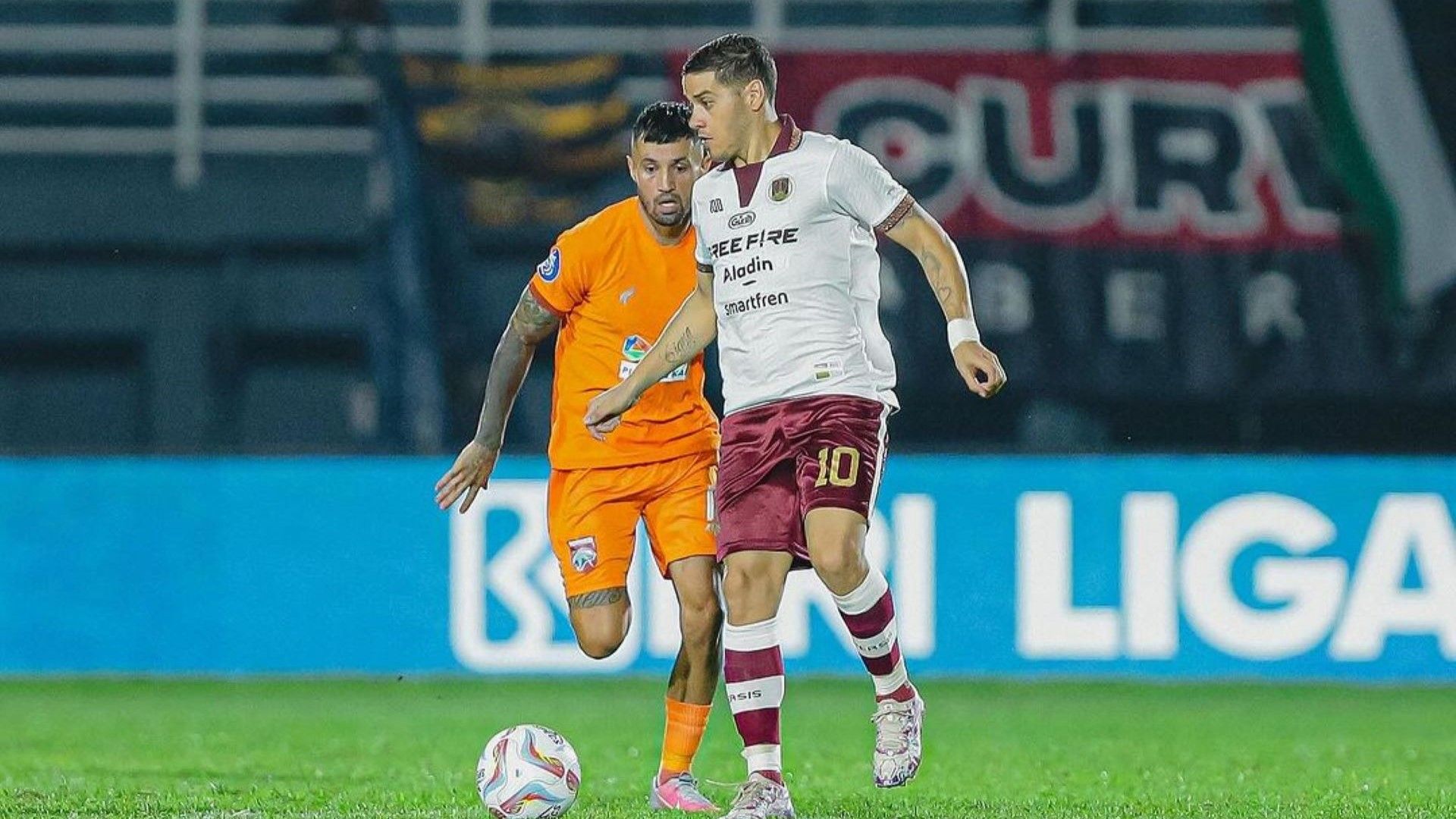Stefano Lilipaly & Alexis Messidoro - Borneo FC vs Persis Solo 27112023