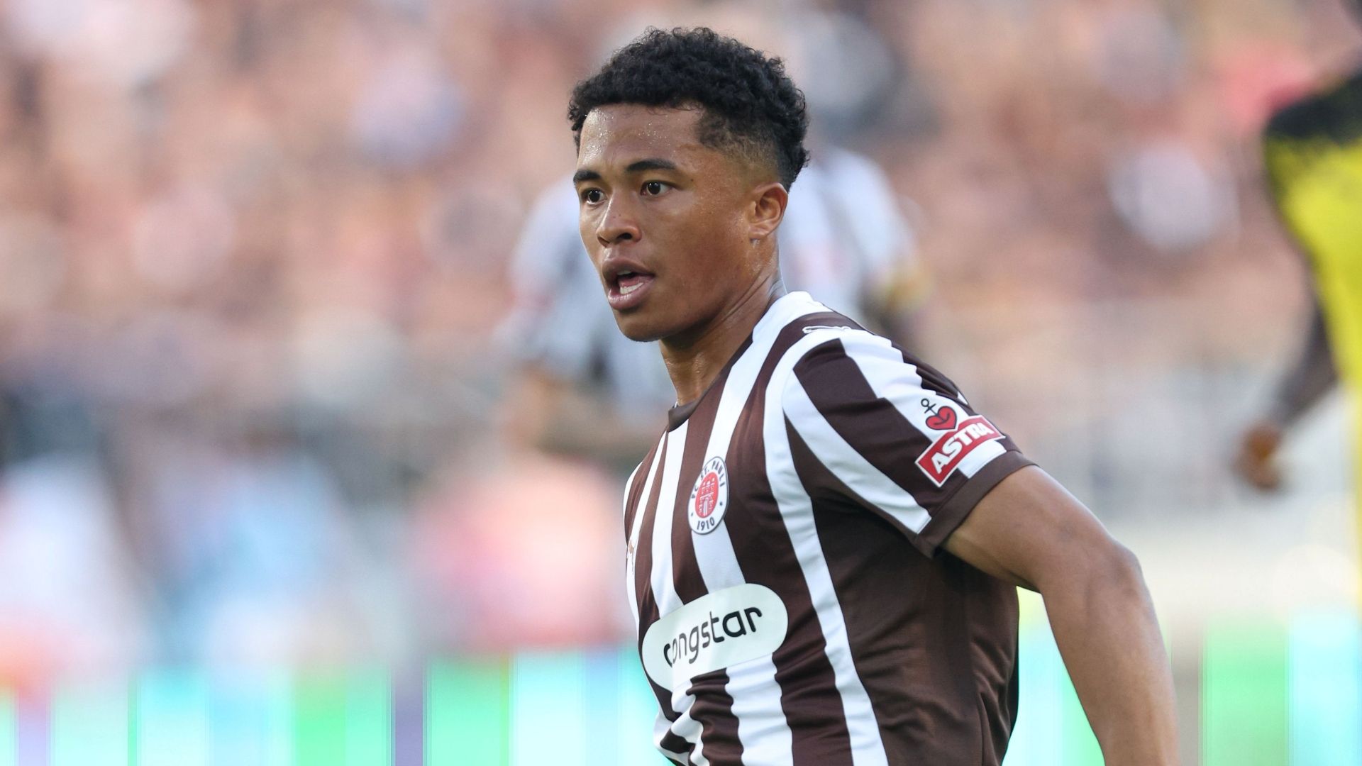 Joel Chima Fujita St.Pauli 08232025