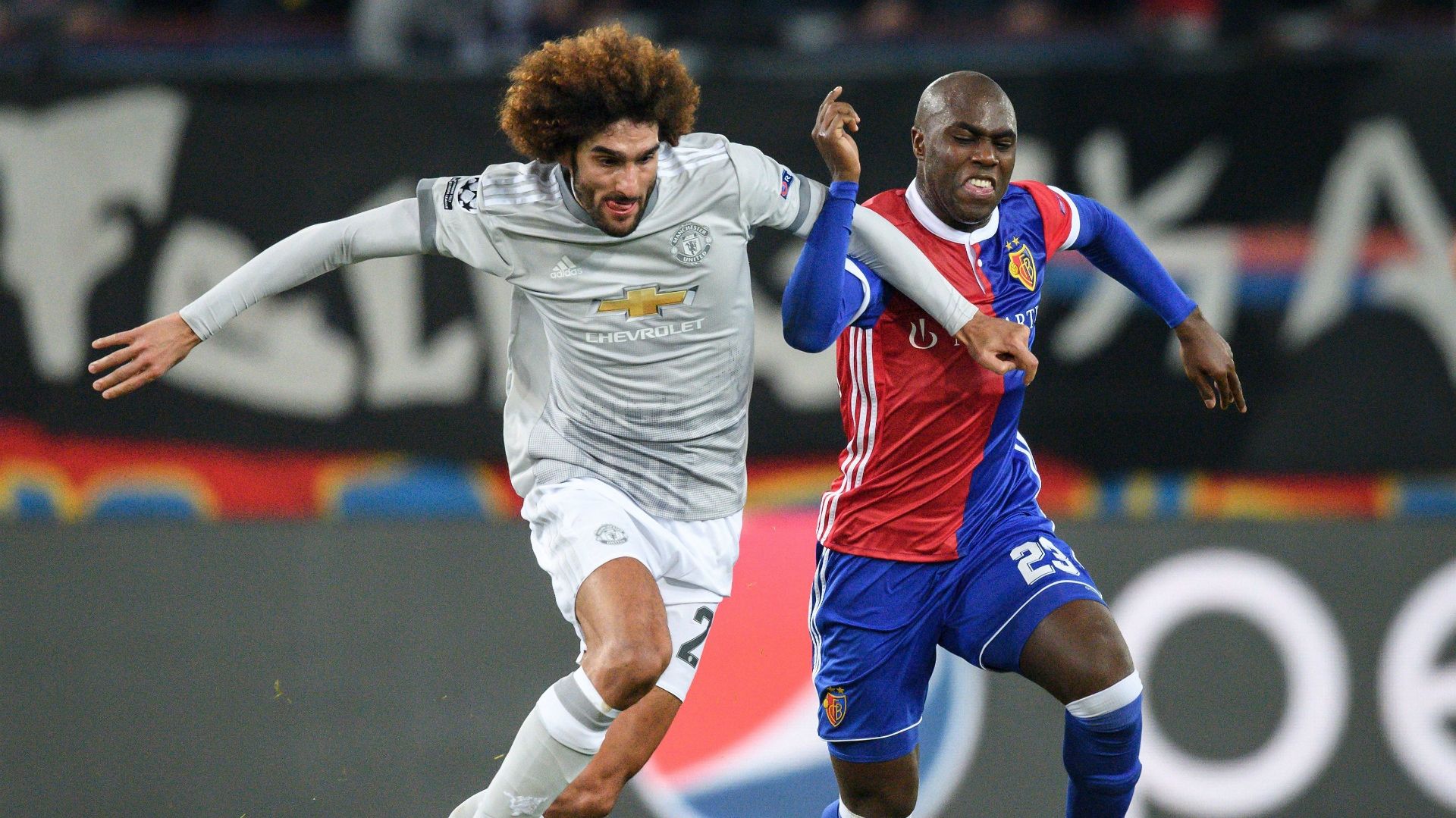 Marouane Fellaini Eder Balanta Manchester United Basel