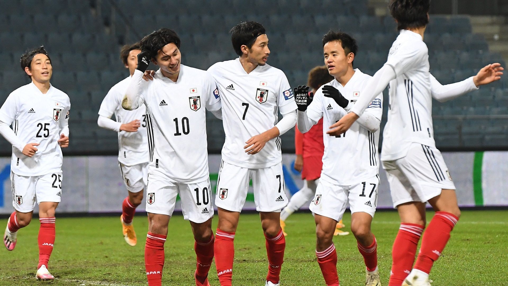 2020-11-14 Japan Panama