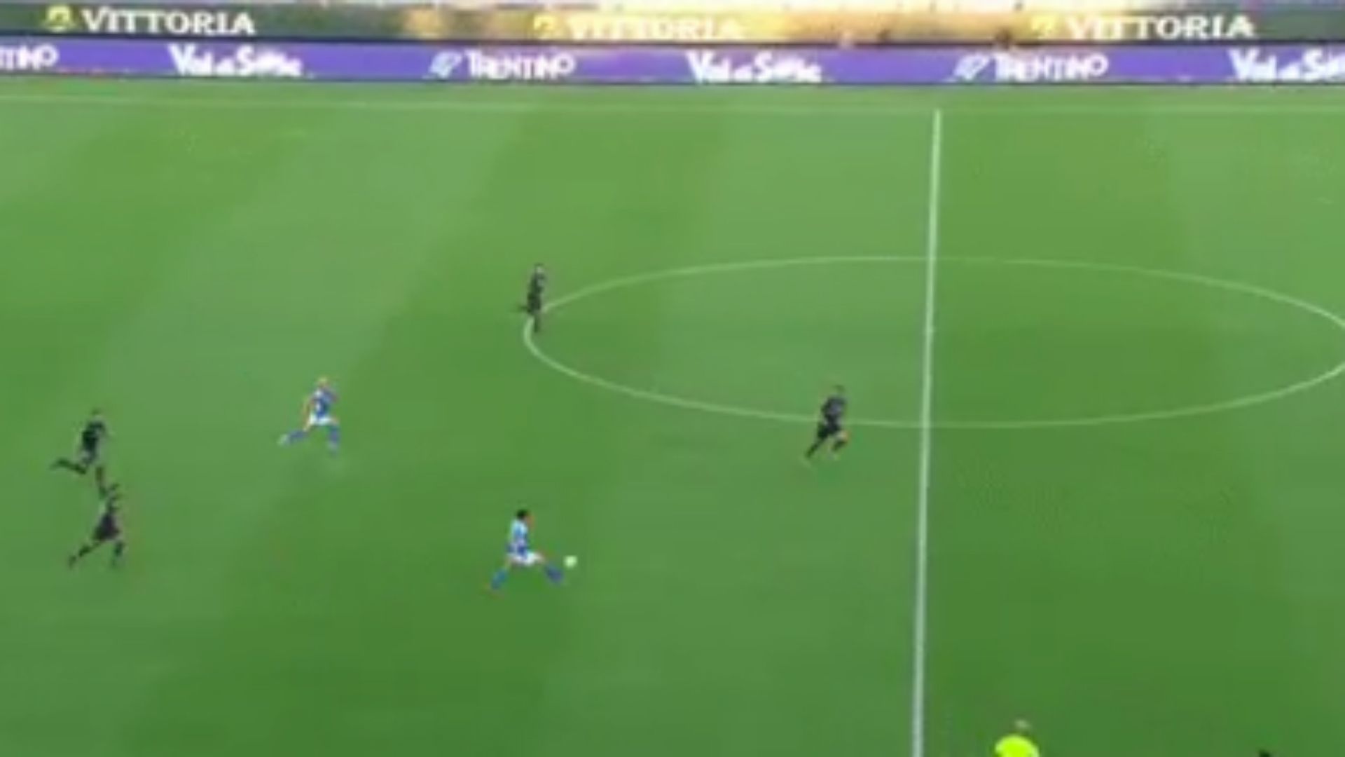 Chucky Lozano control