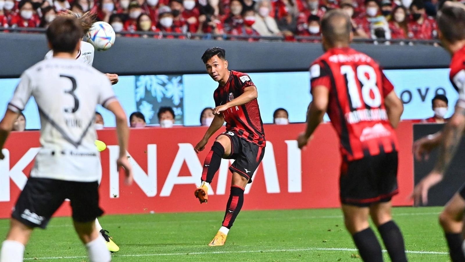 สุภโชค สารชาติ