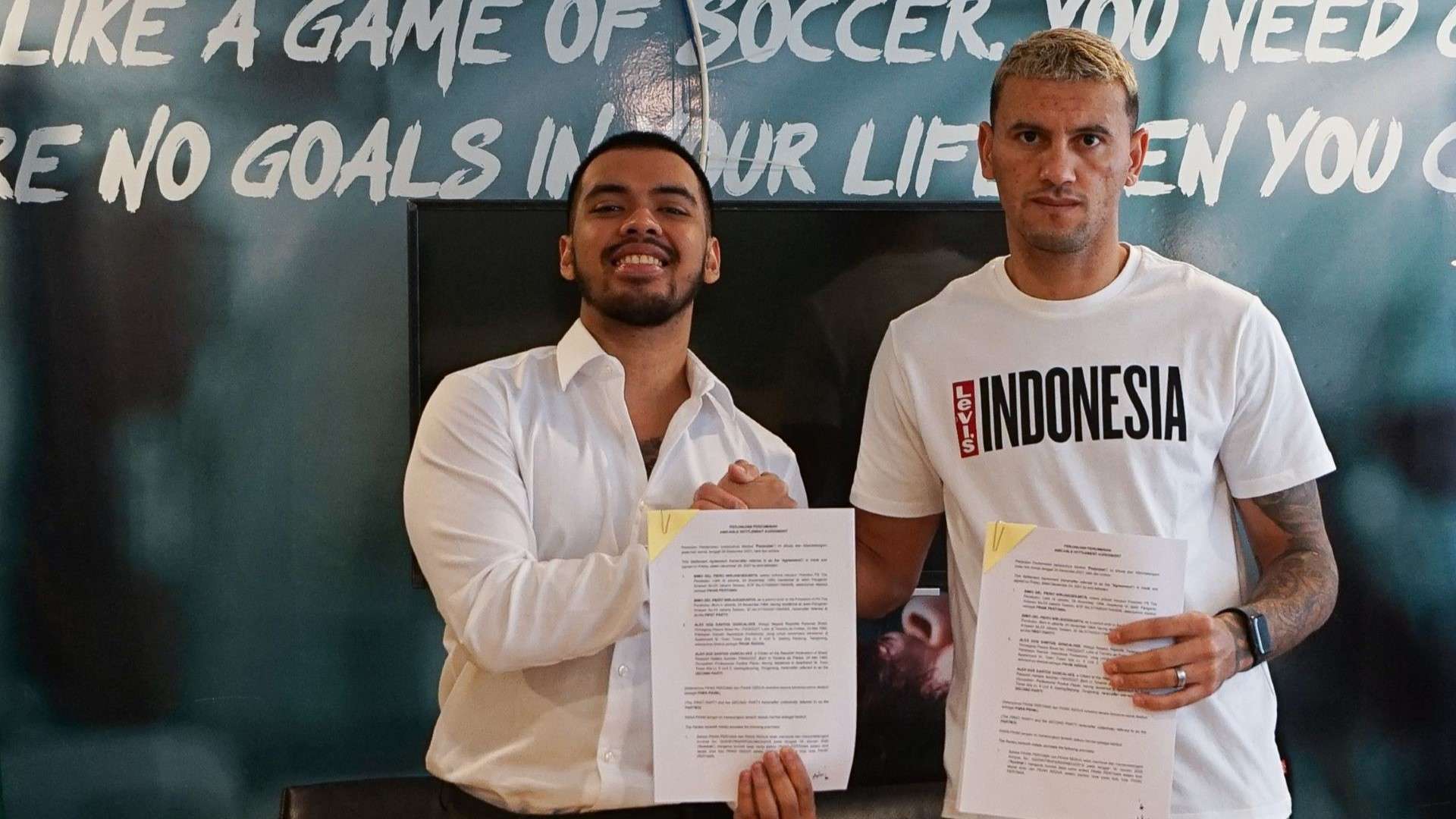 Bimo Wirjasoekarta & Alex Goncalves - Persikabo 1973