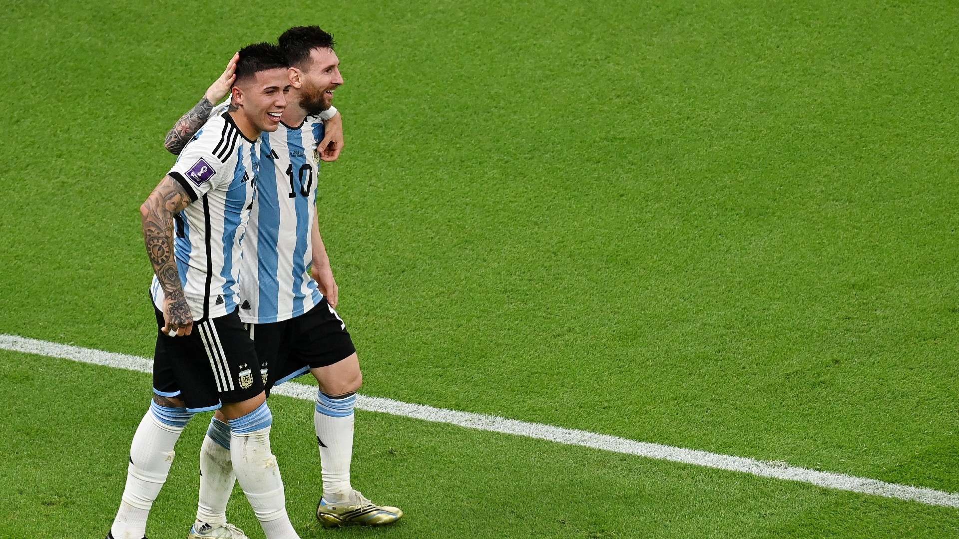 Enzo Fernandez Lionel Messi Argentina 2022