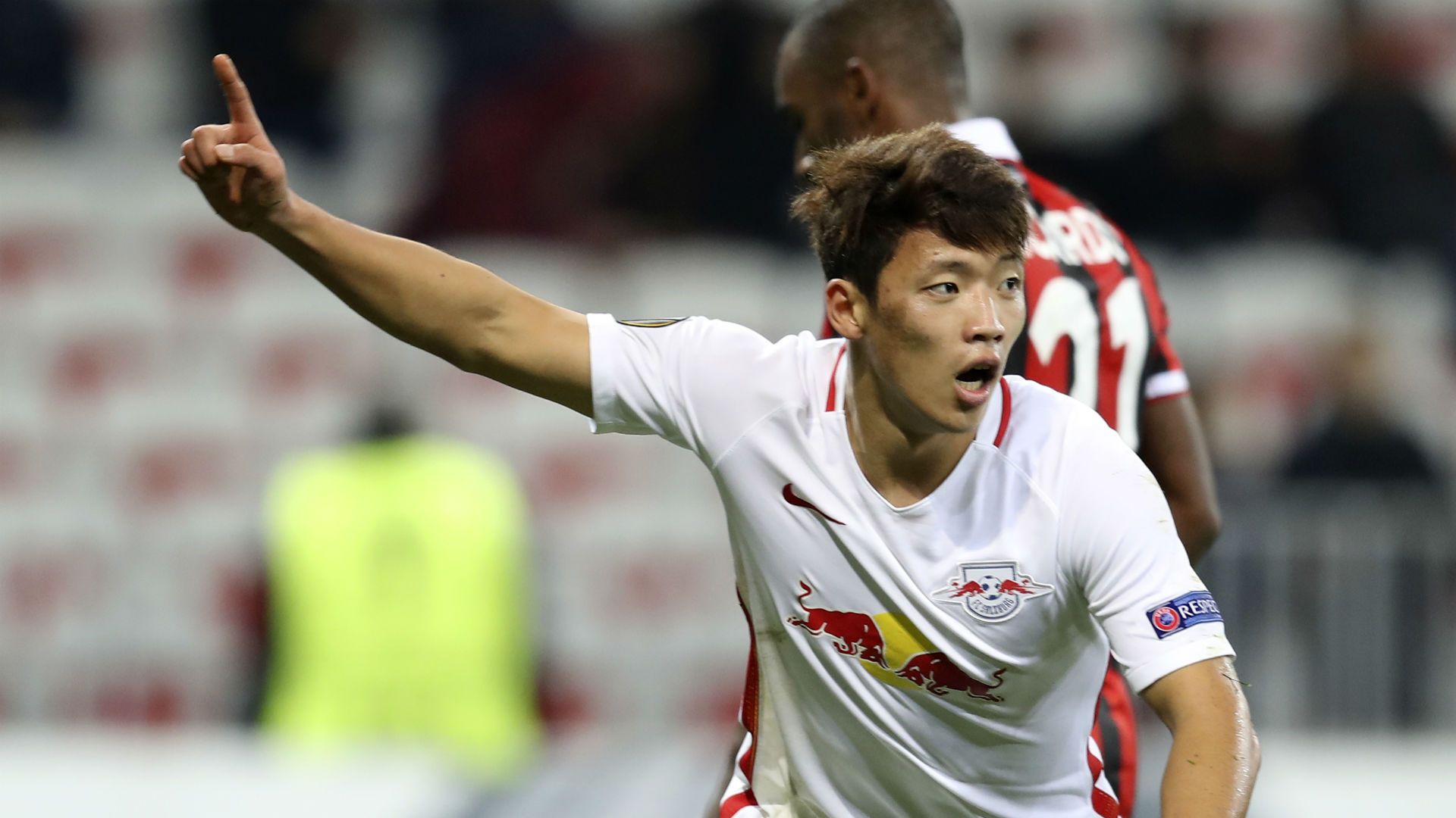 Hee Chan Hwang Red Bull Salzburg Nice UEFA Europa League 03112016