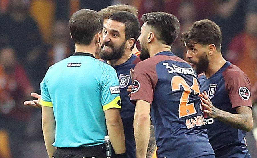 Arda Turan Basaksehir