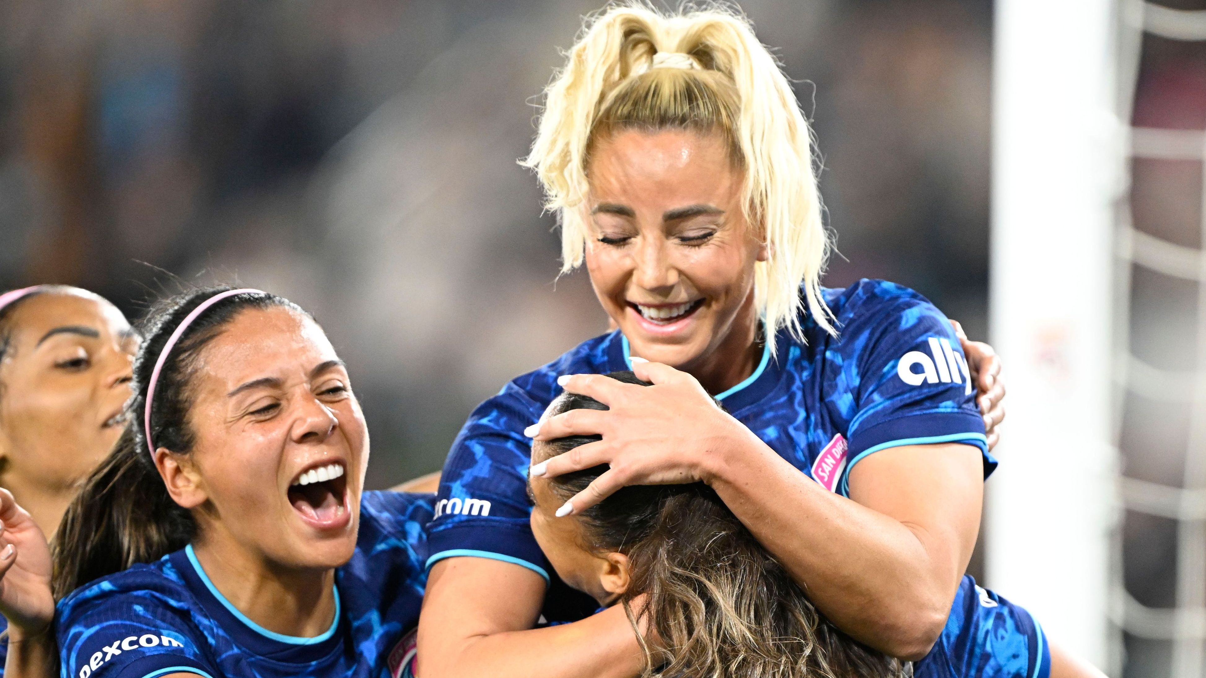 Adriana Leon, San Diego Wave FC