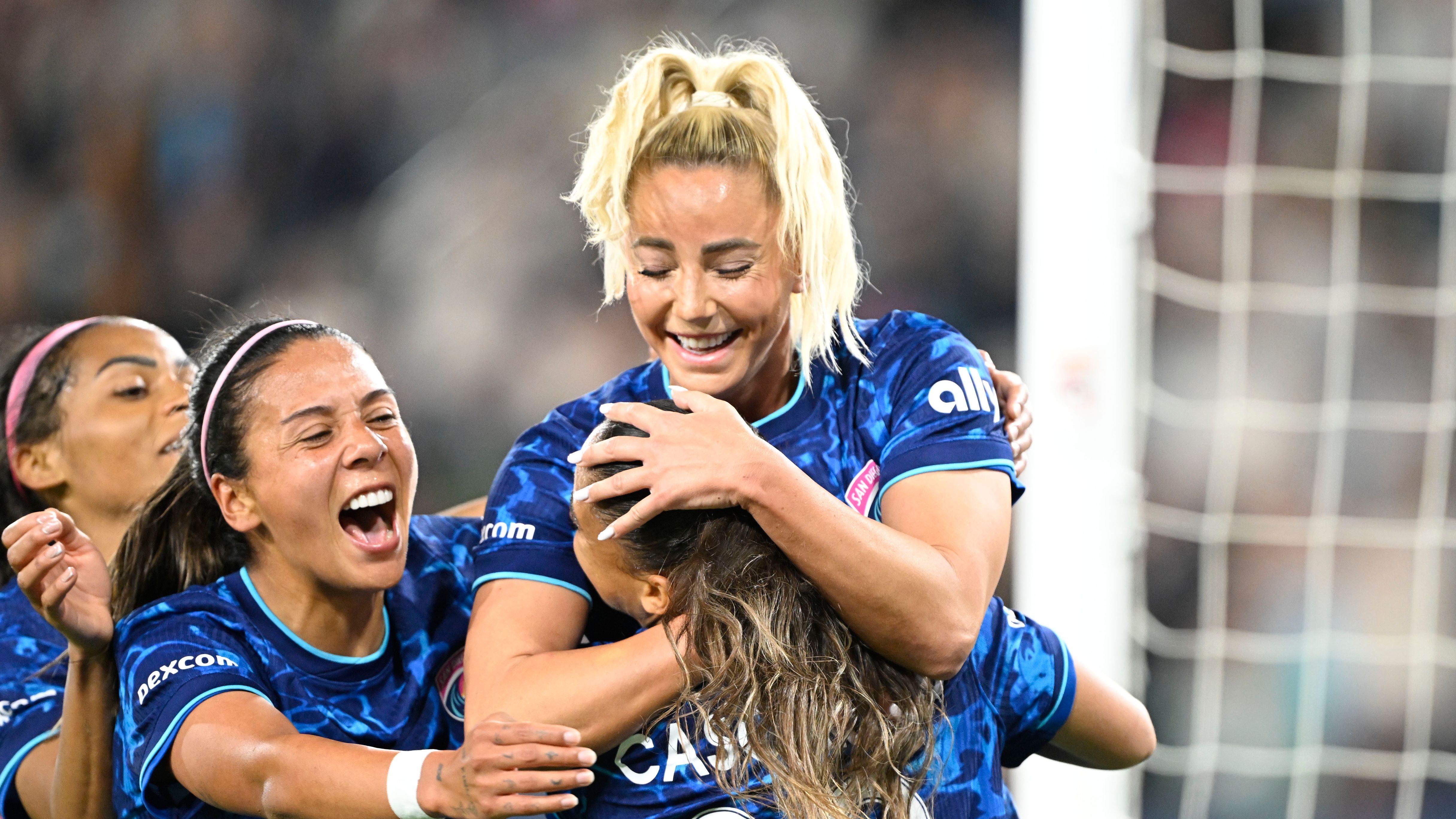 Adriana Leon, San Diego Wave FC