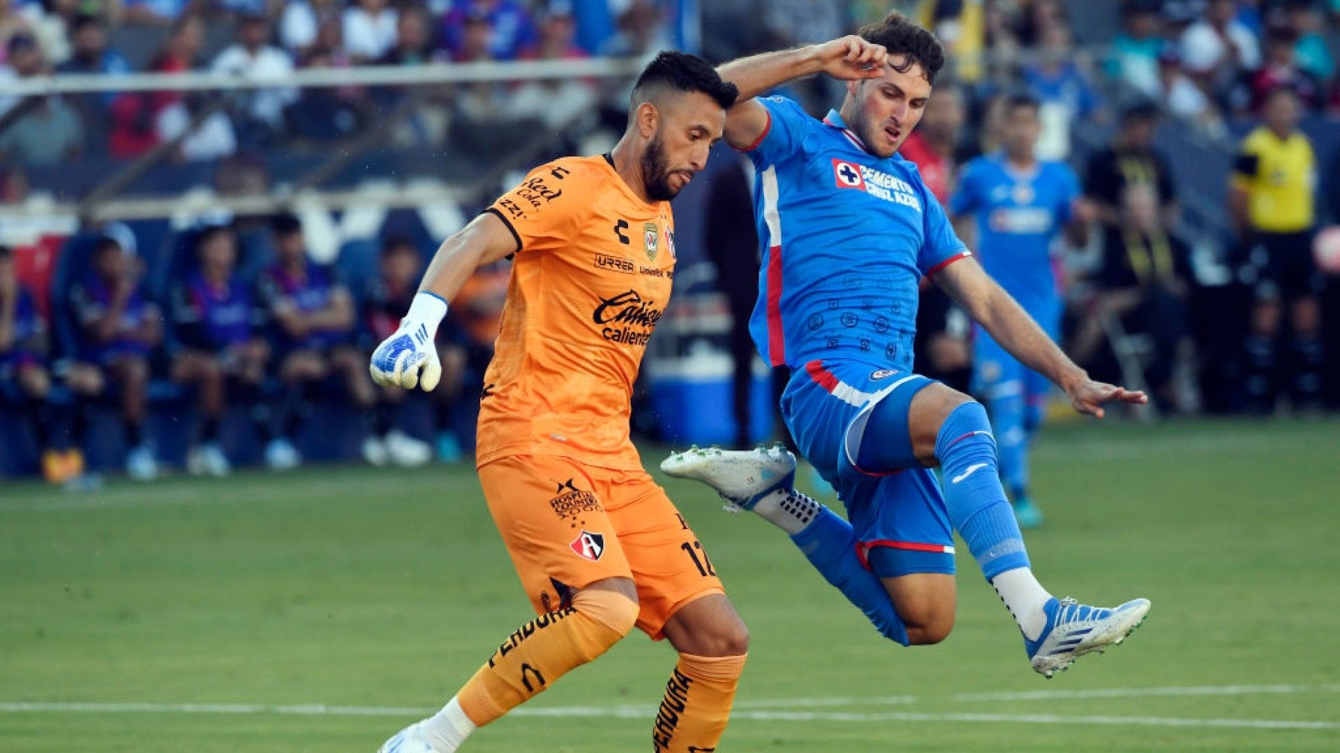 Camilo Vargas Santiago Giménez Cruz Azul Atlas Supercopa 2022