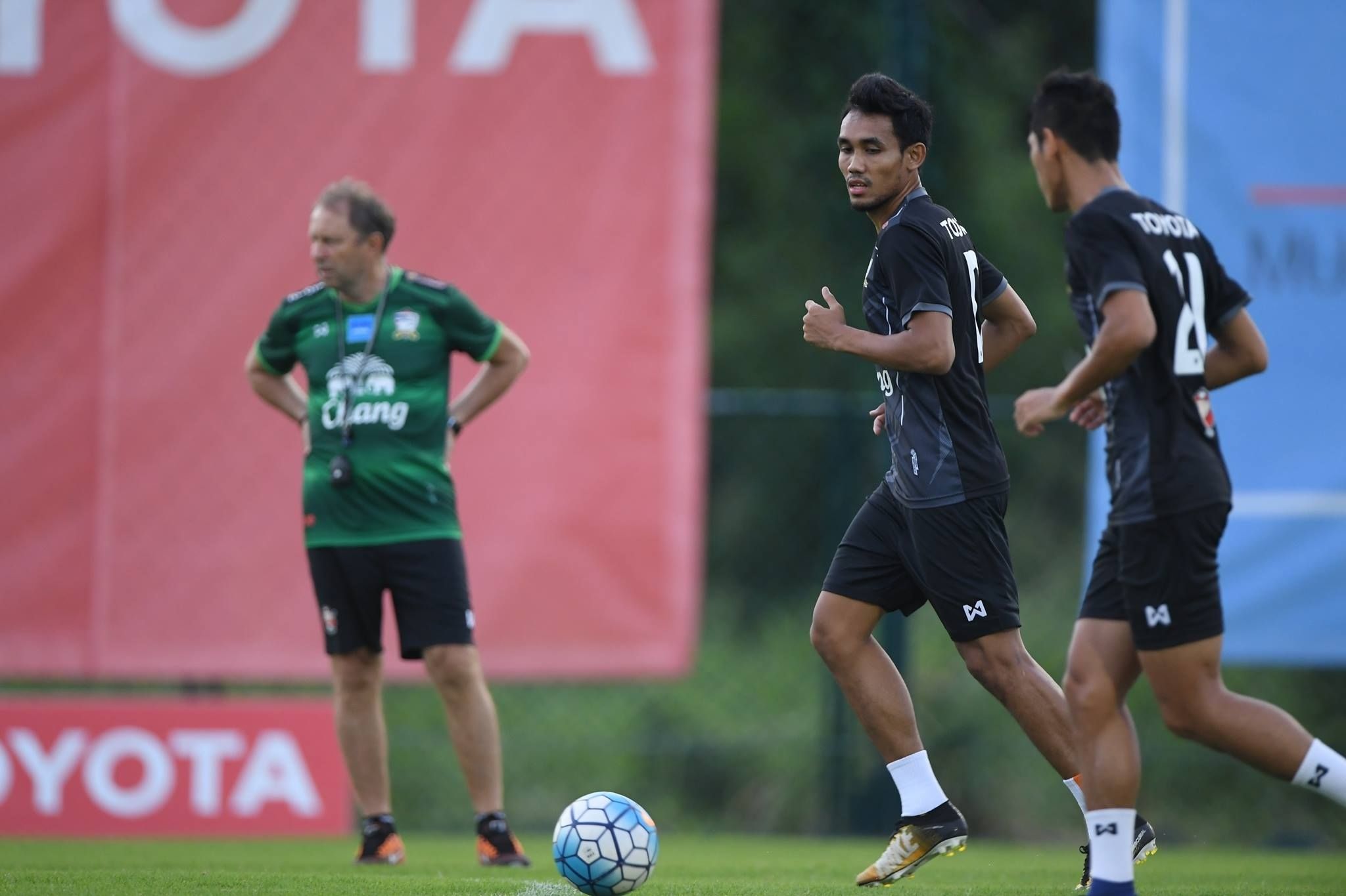 ธีรศิลป์ แดงดา