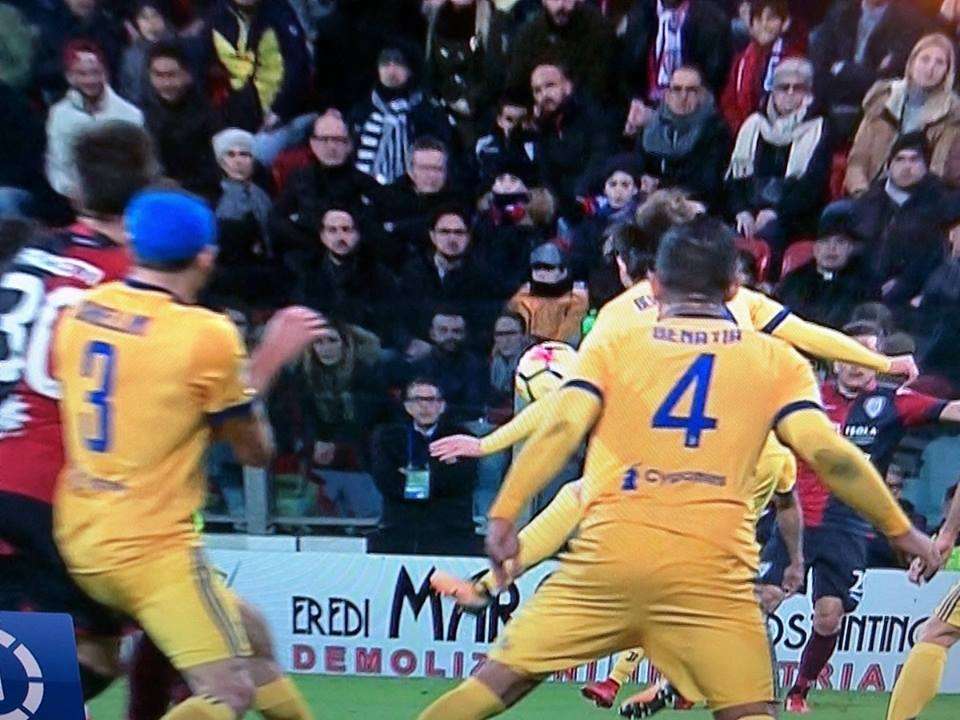 Cagliari Juventus VAR