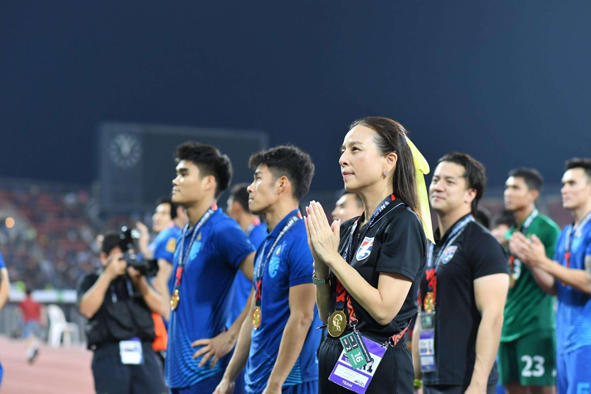 นวลพรรณ ล่ำซำ