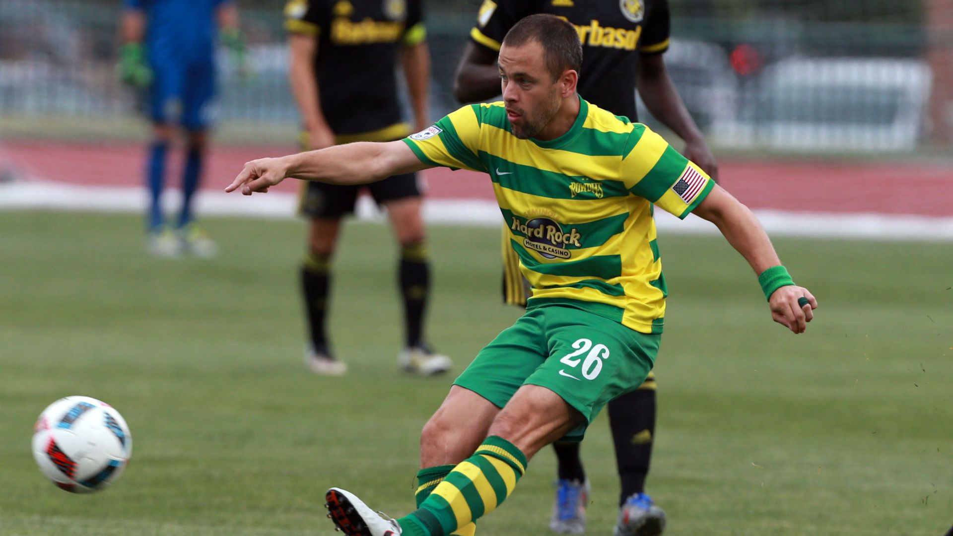 Joe Cole Tampa Bay Rowdies 061516.jpg