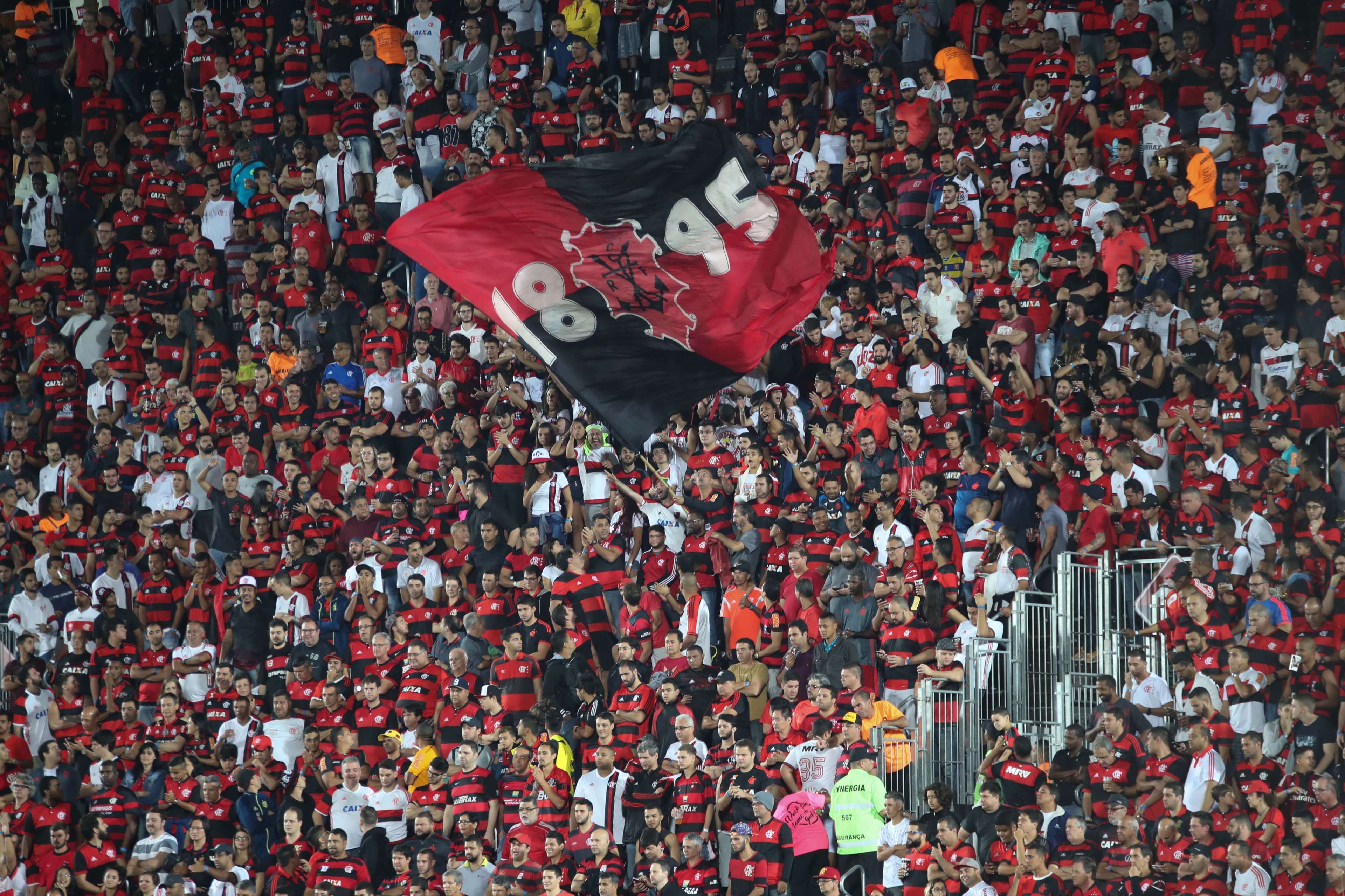 Torcida Flamengo Ilha do Urubu