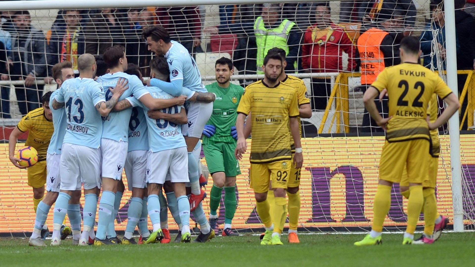 Yeni Malatyaspor Basaksehir STSL 03032019