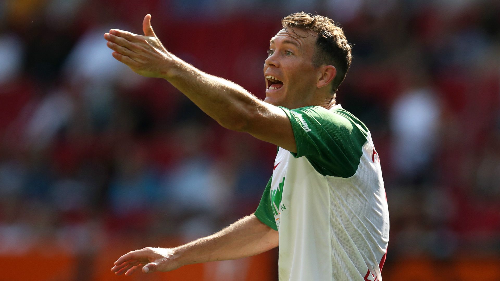 STEPHAN LICHTSTEINER AUGSBURG BUNDESLIGA 24082019