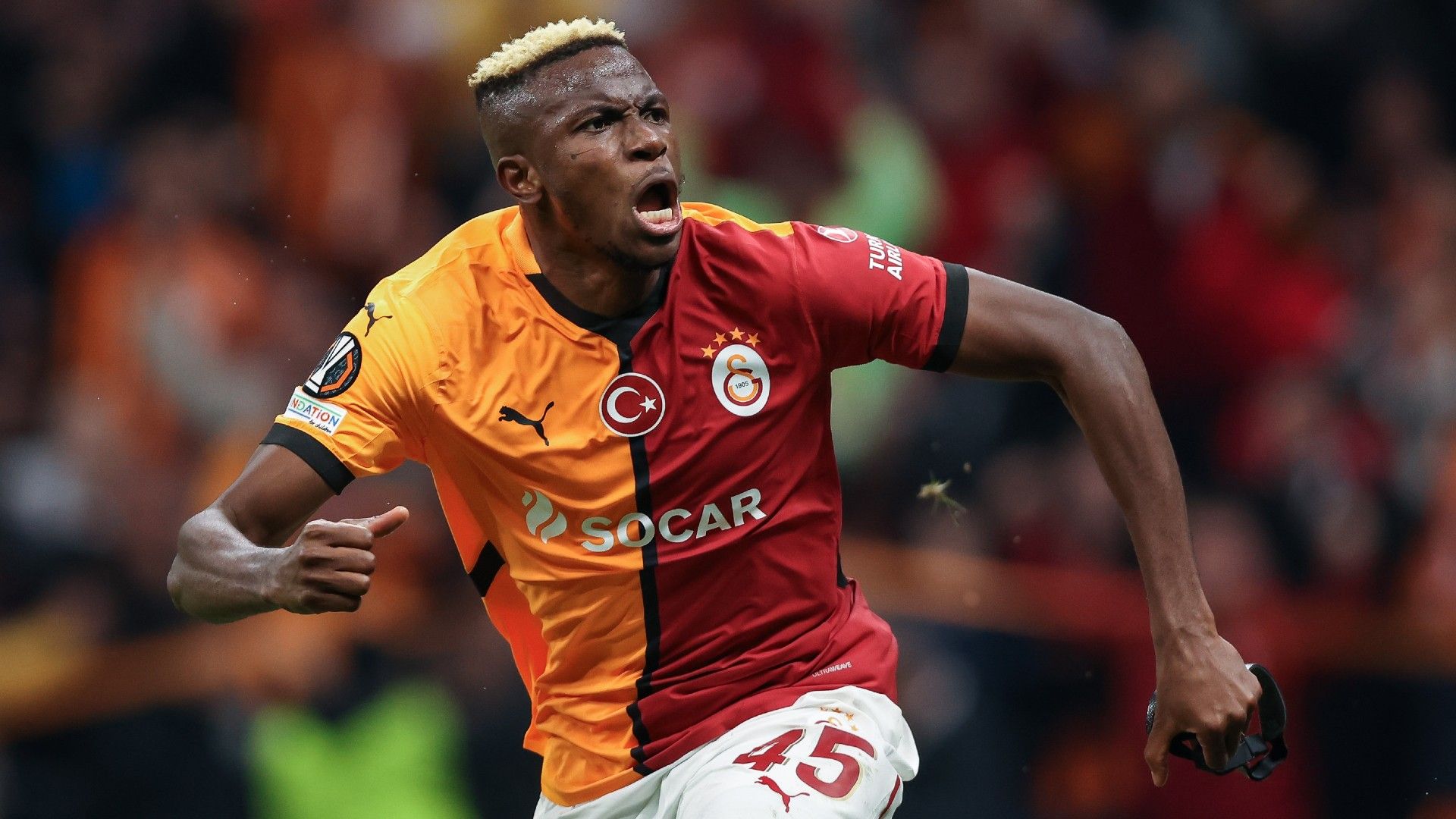 Galatasaray Star Victor Osimhen Punches Journalist, Offers Bribe