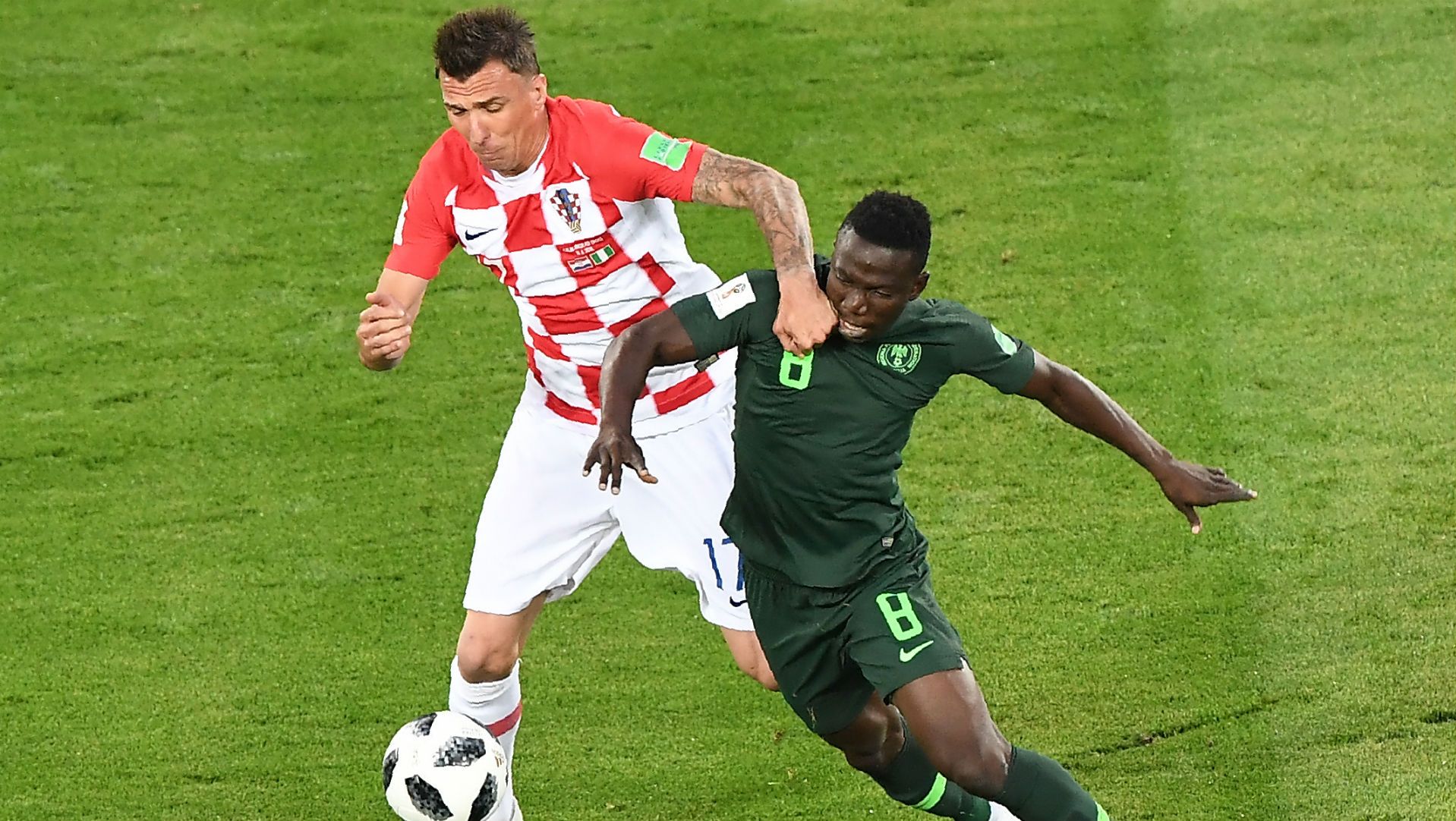 160618 Croatia Mario Mandzukic Nigeria Oghenekaro Etebo