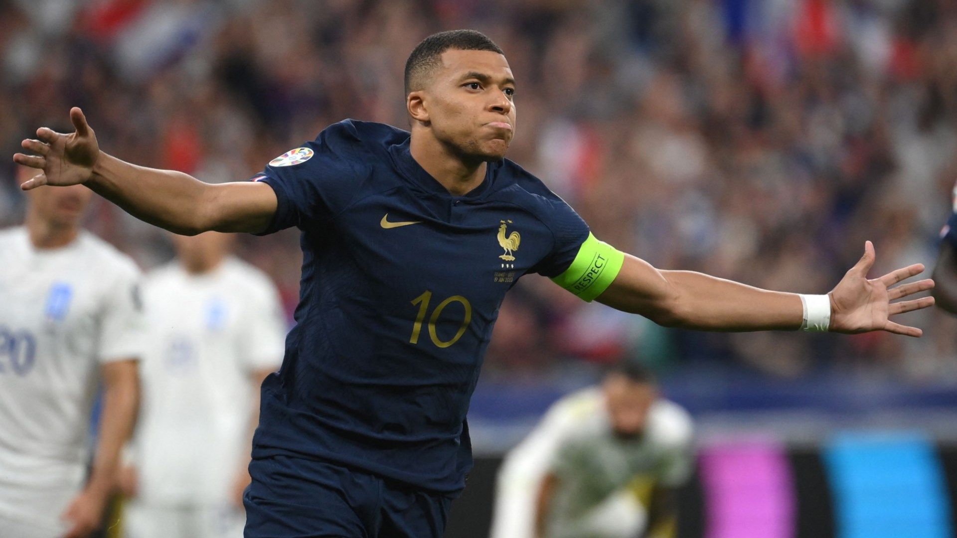 Mbappe celebrates scoring against Greece