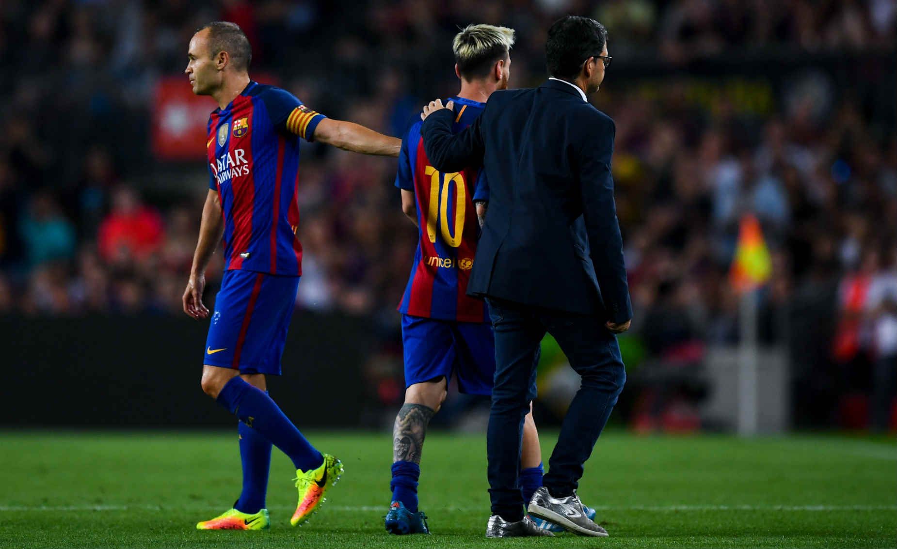 2016-09-22-barcelona-andres-iniesta