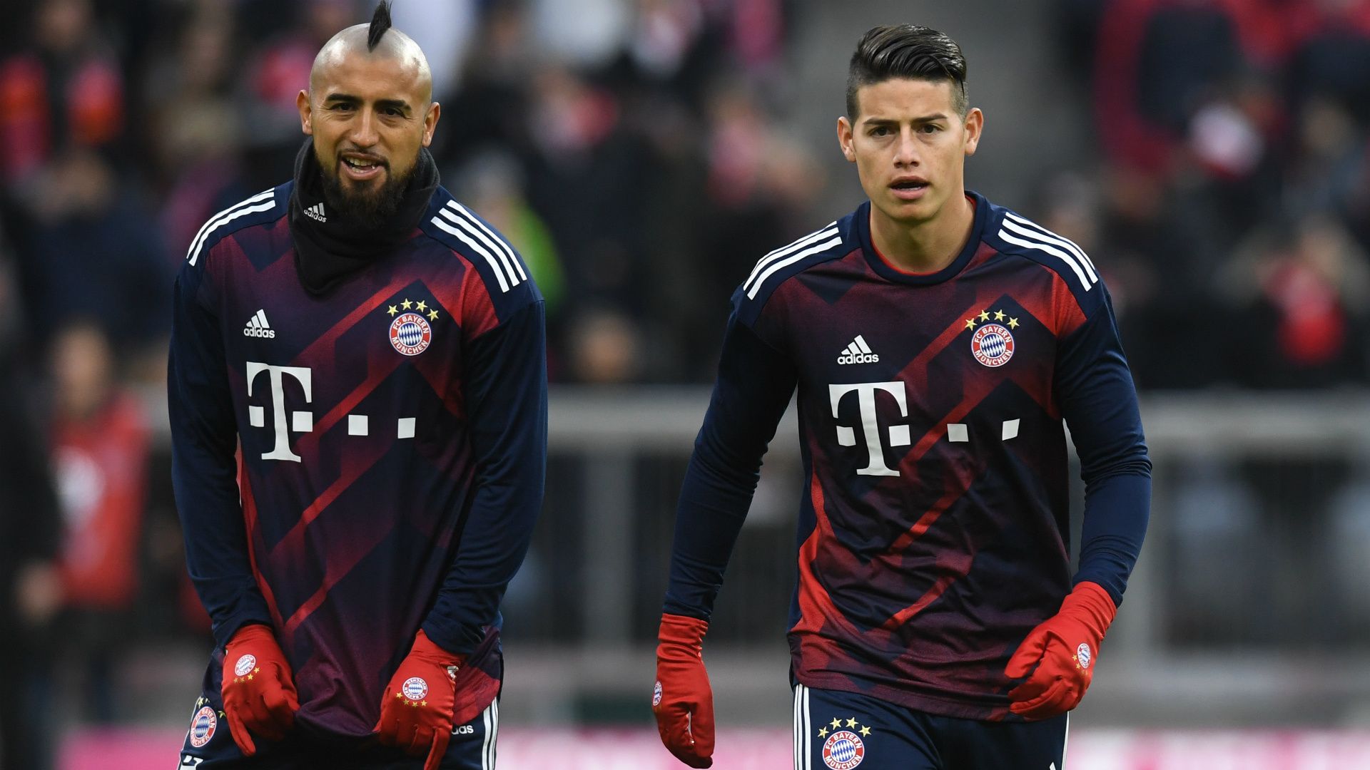 James Rodriguez Arturo Vidal Bayern Munich 2017