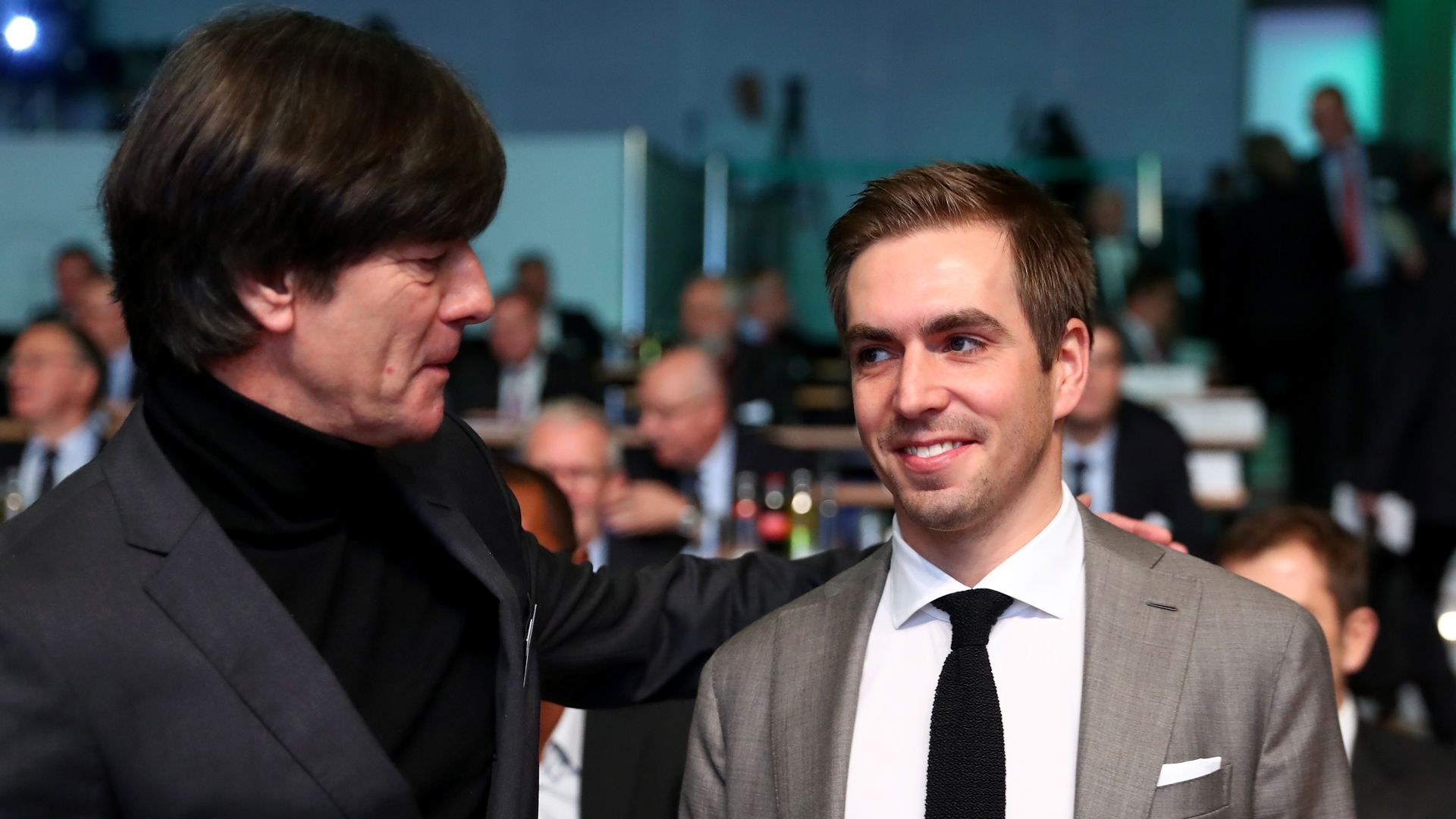 Philipp Lahm Ehrenspielführer ceremony 12082017
