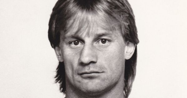 Szíjártó László