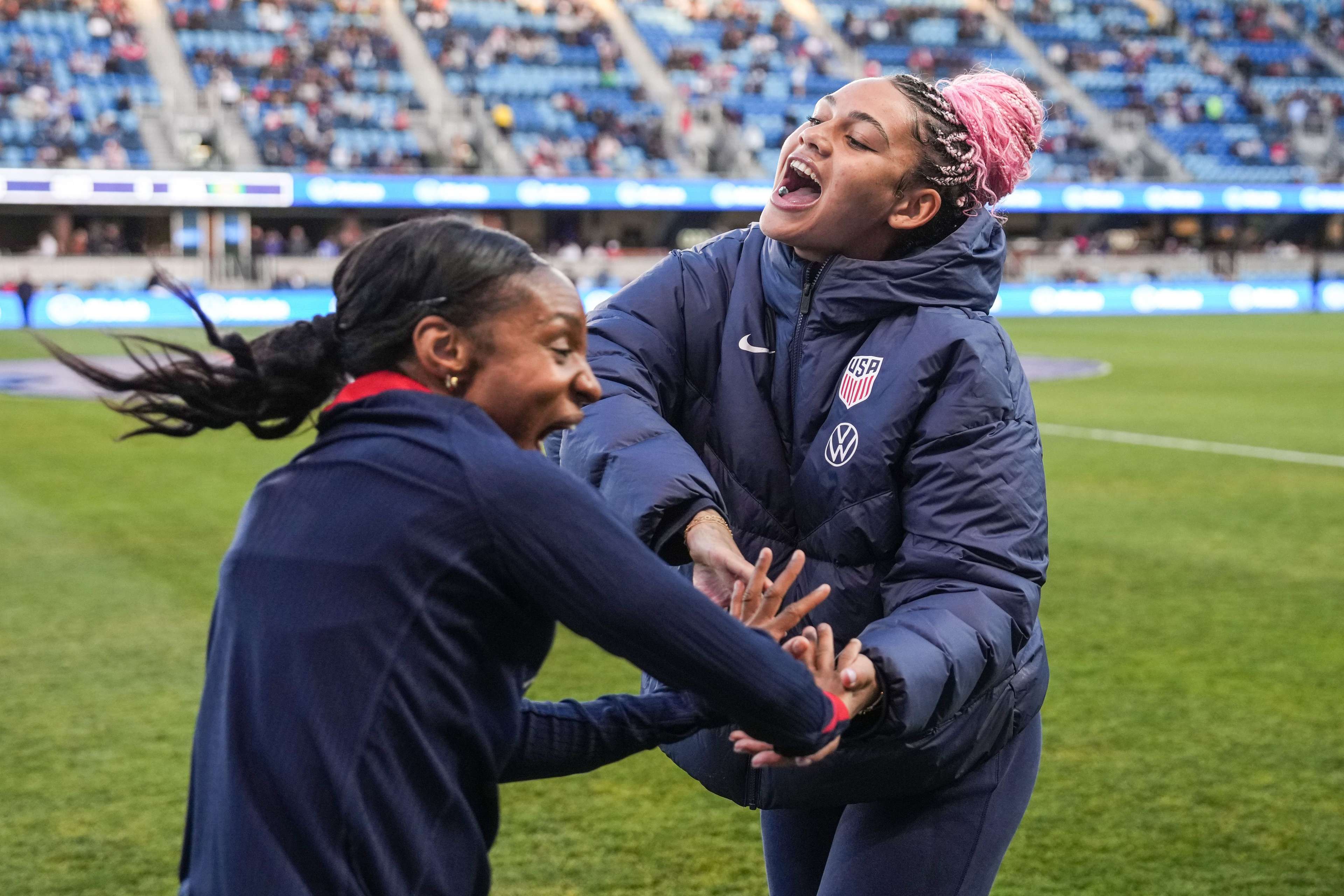 crystal dunn trinity rodman