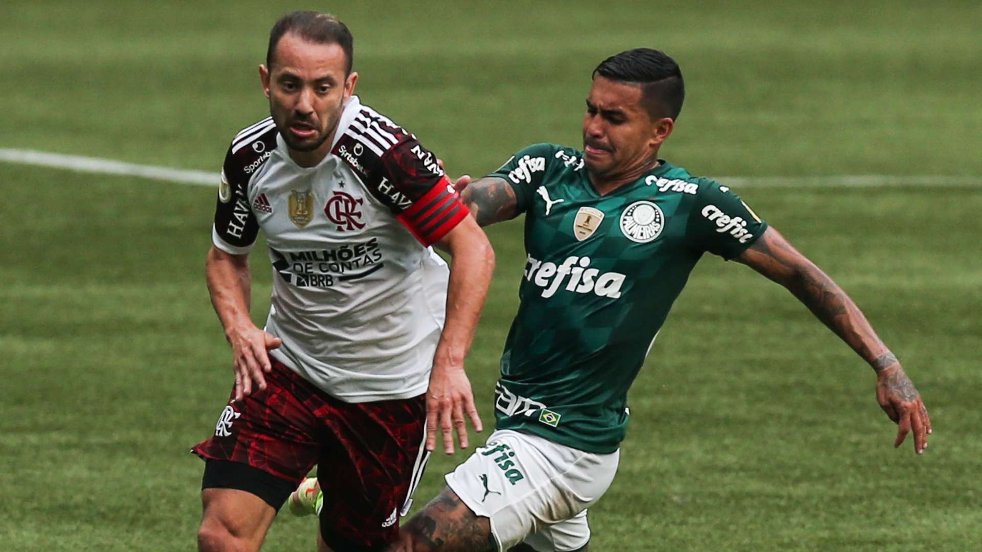 Everton Ribeiro Dudu Palmeiras Flamengo