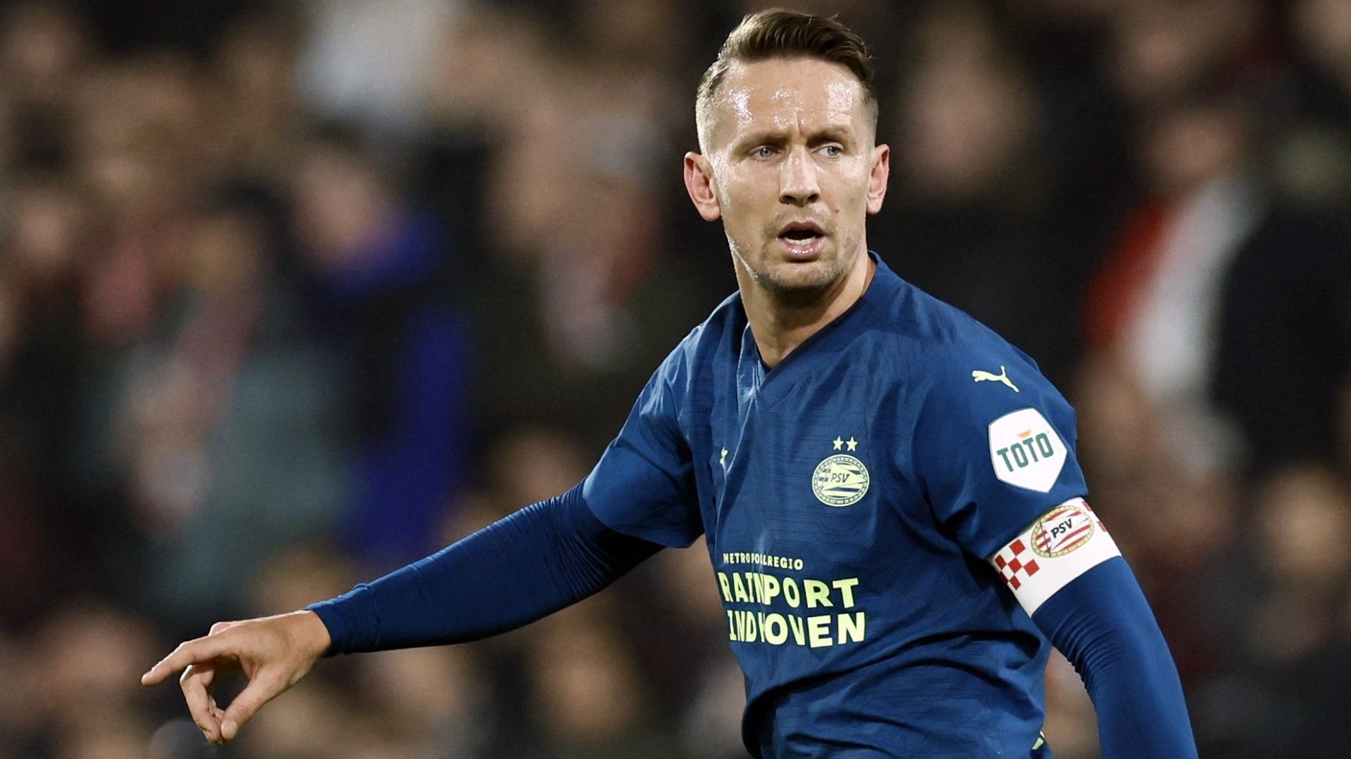PSV's Dutch forward #09 Luuk de Jong