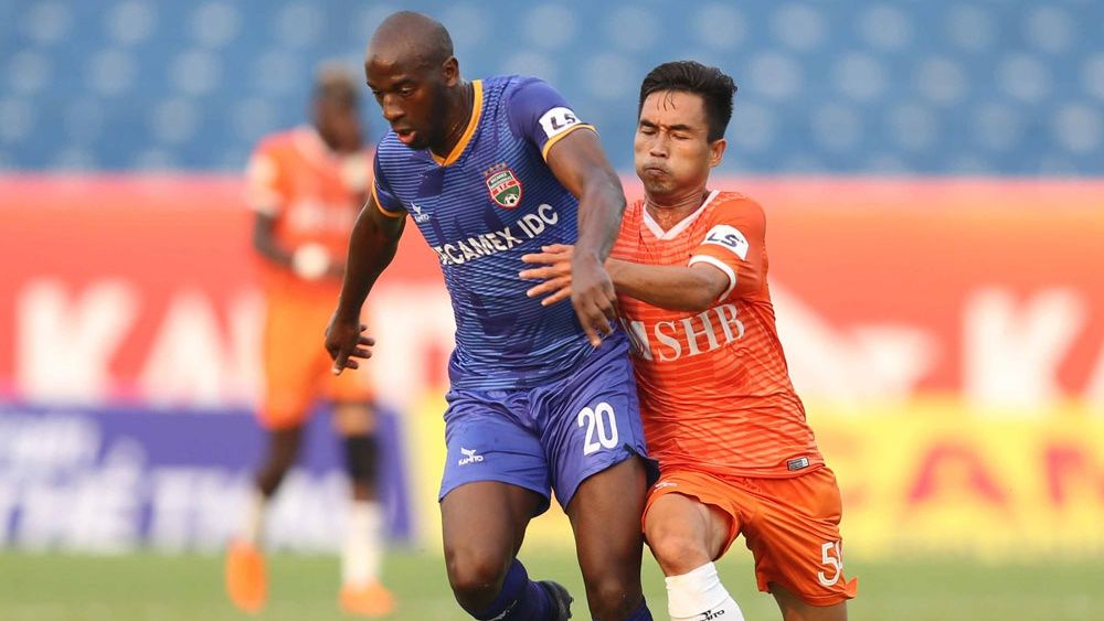 Youssouf Toure vs Nguyen Tai Loc | Binh Duong vs SHB Da Nang | Round 1 V.League 2020