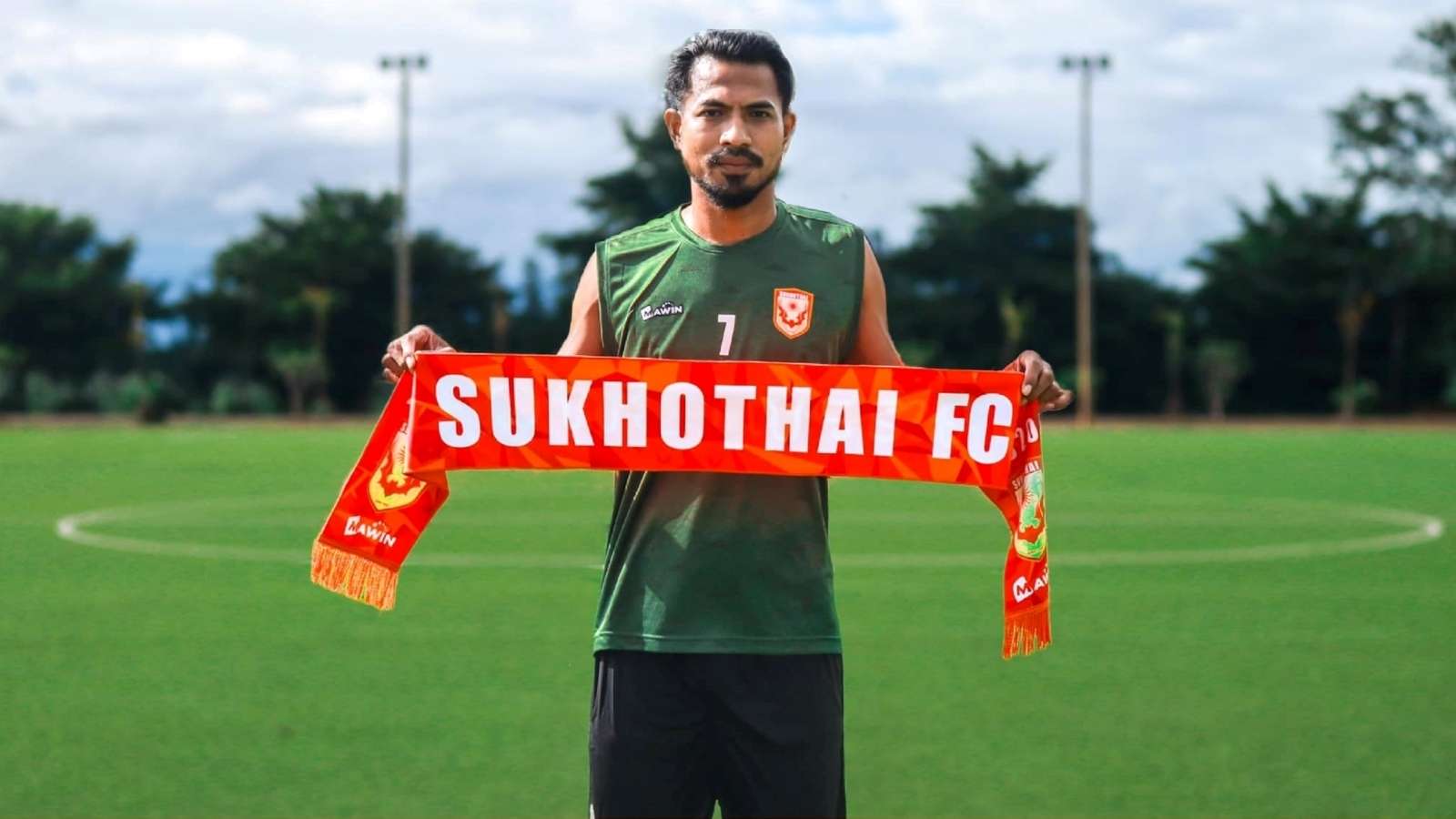 สมปอง สอเหลบ